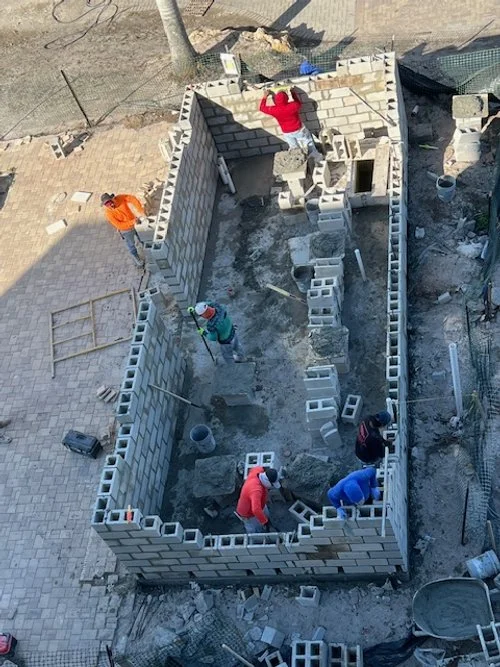 Poolhouse construction