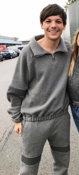 louis tomlinson sweater