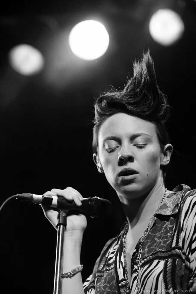 La Roux