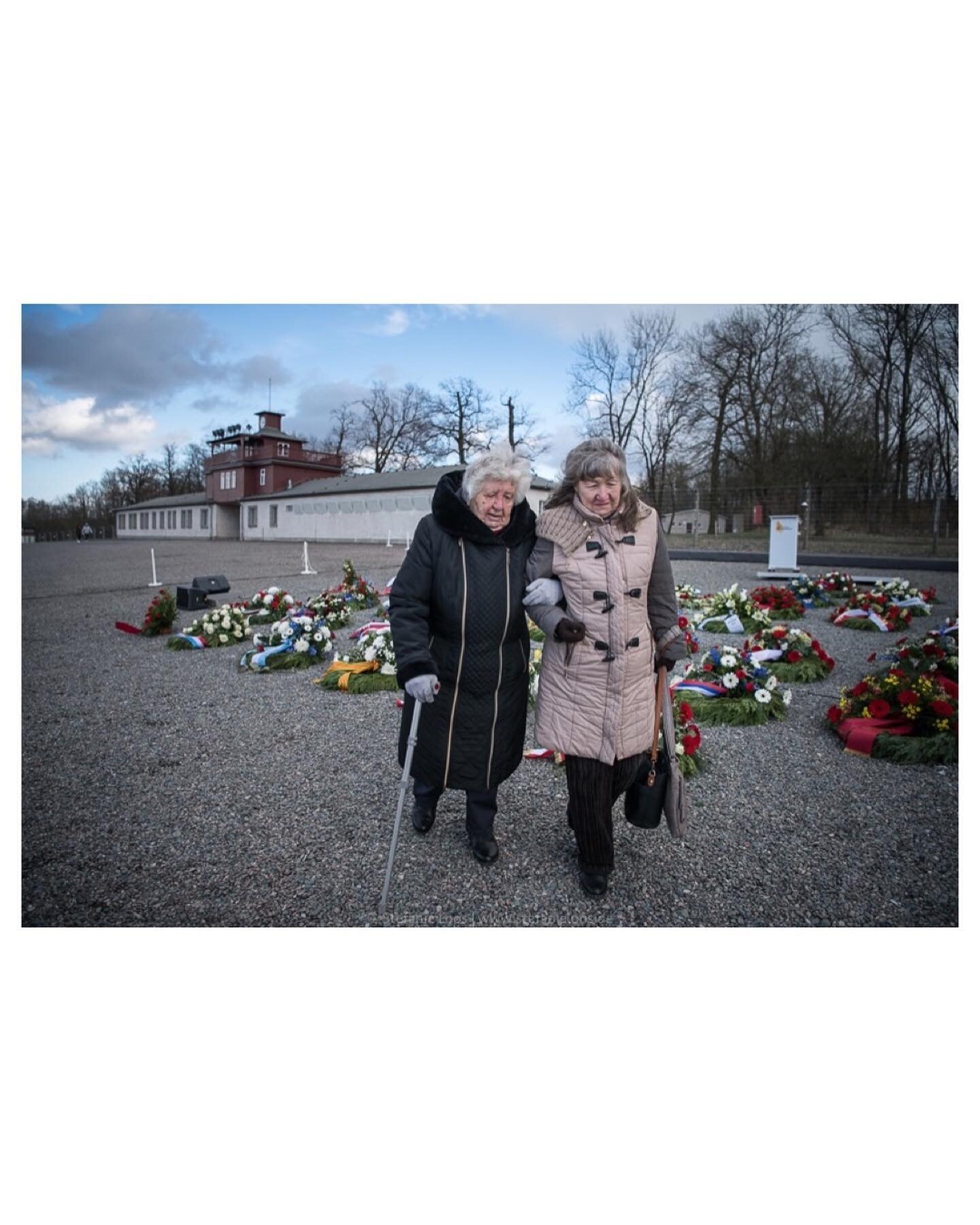 One of the most moving assignments this year. On the day of liberation, survivors visit the Buchenwald concentration camp near Weimar.
.
A wreath laying ceremony marking the 77th anniversary of the liberation of the Nazi concentration camp Buchenwald