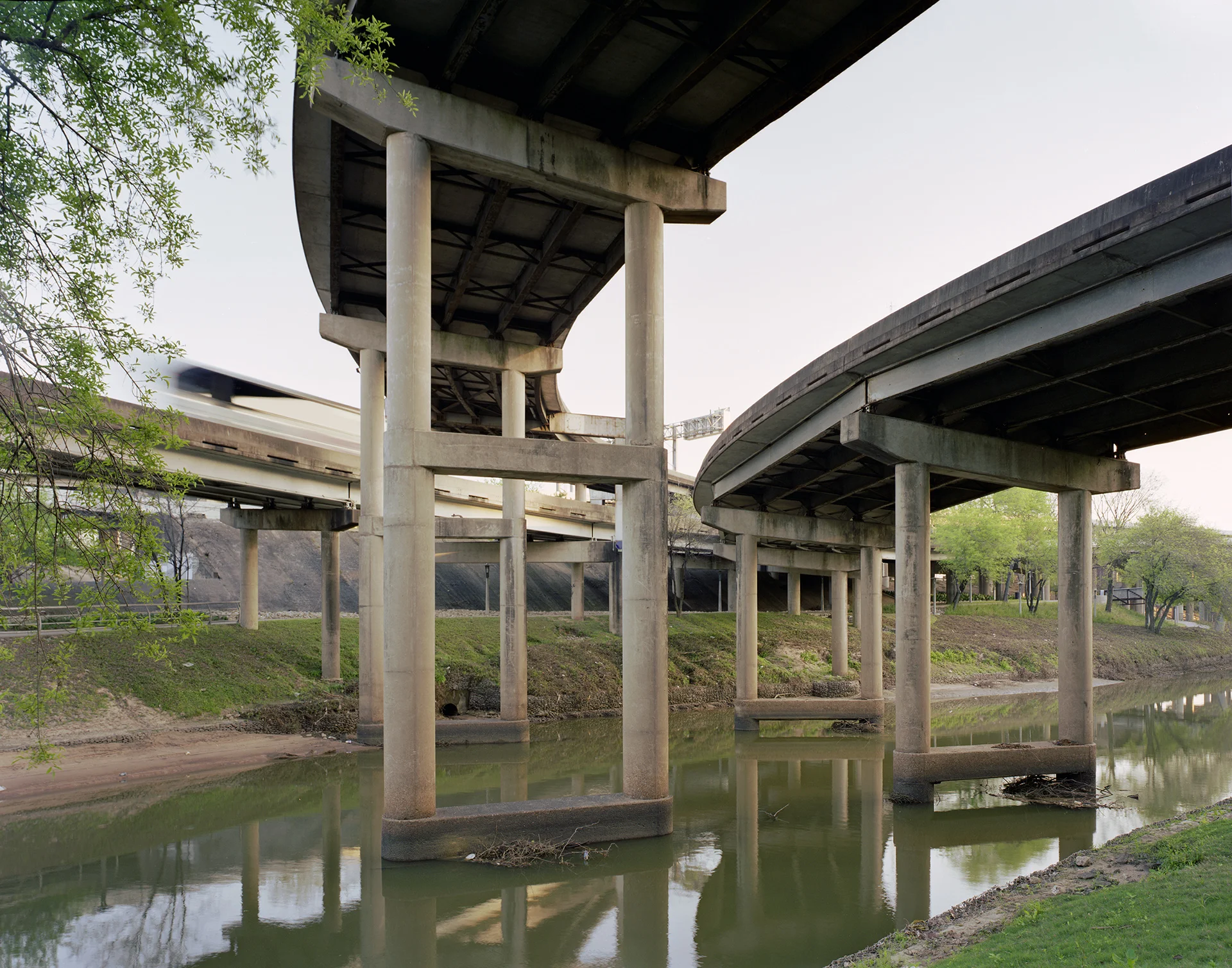I-45 Overpass Houston TX.jpg