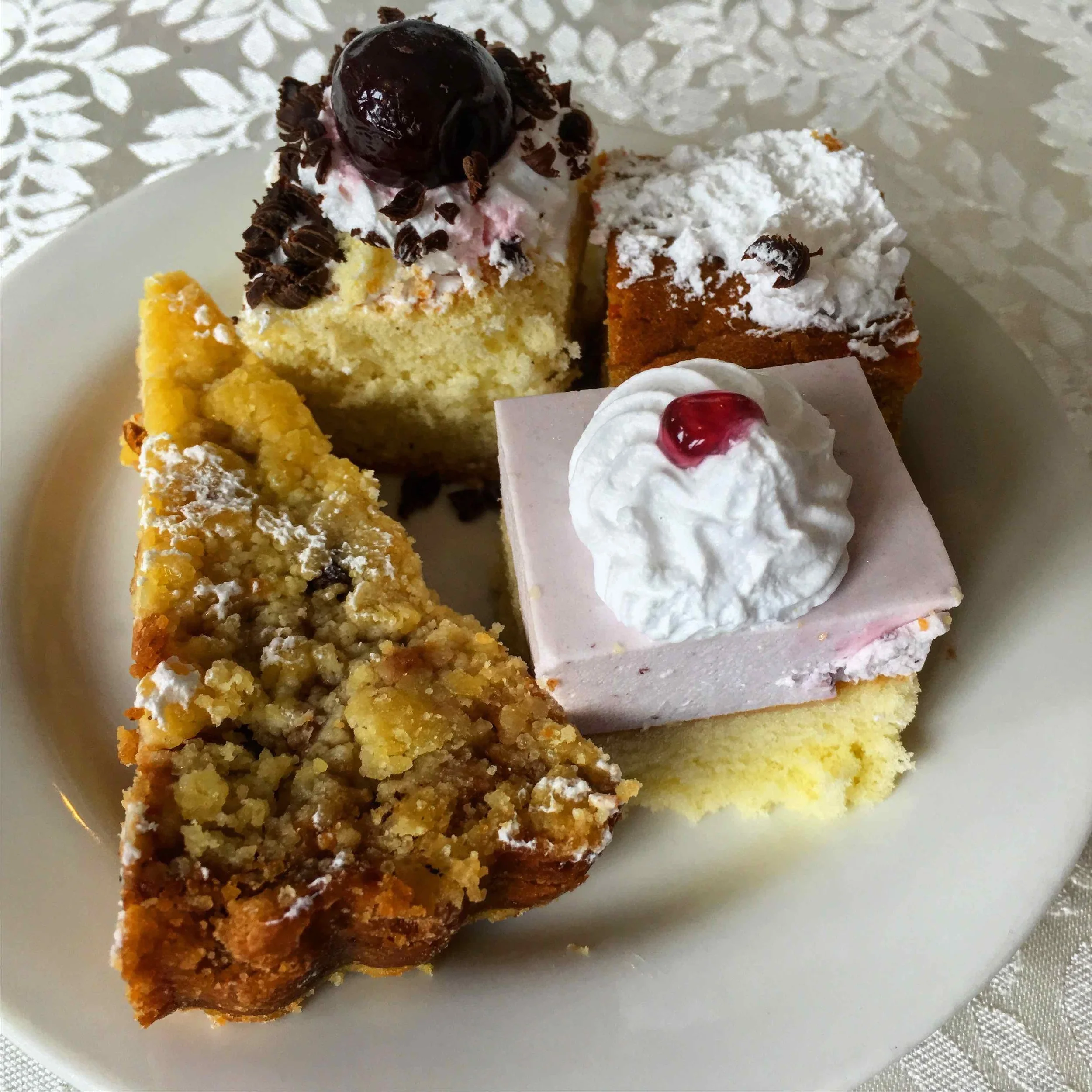 little cakes look pretty taste like air