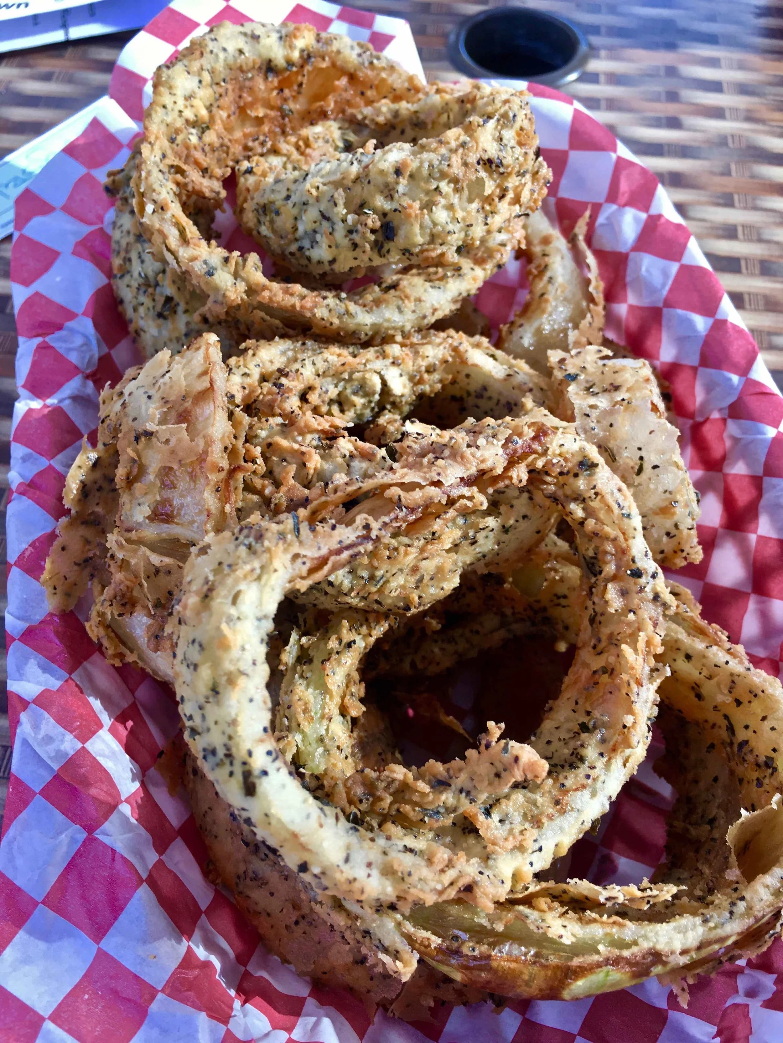 onion rings $4.00