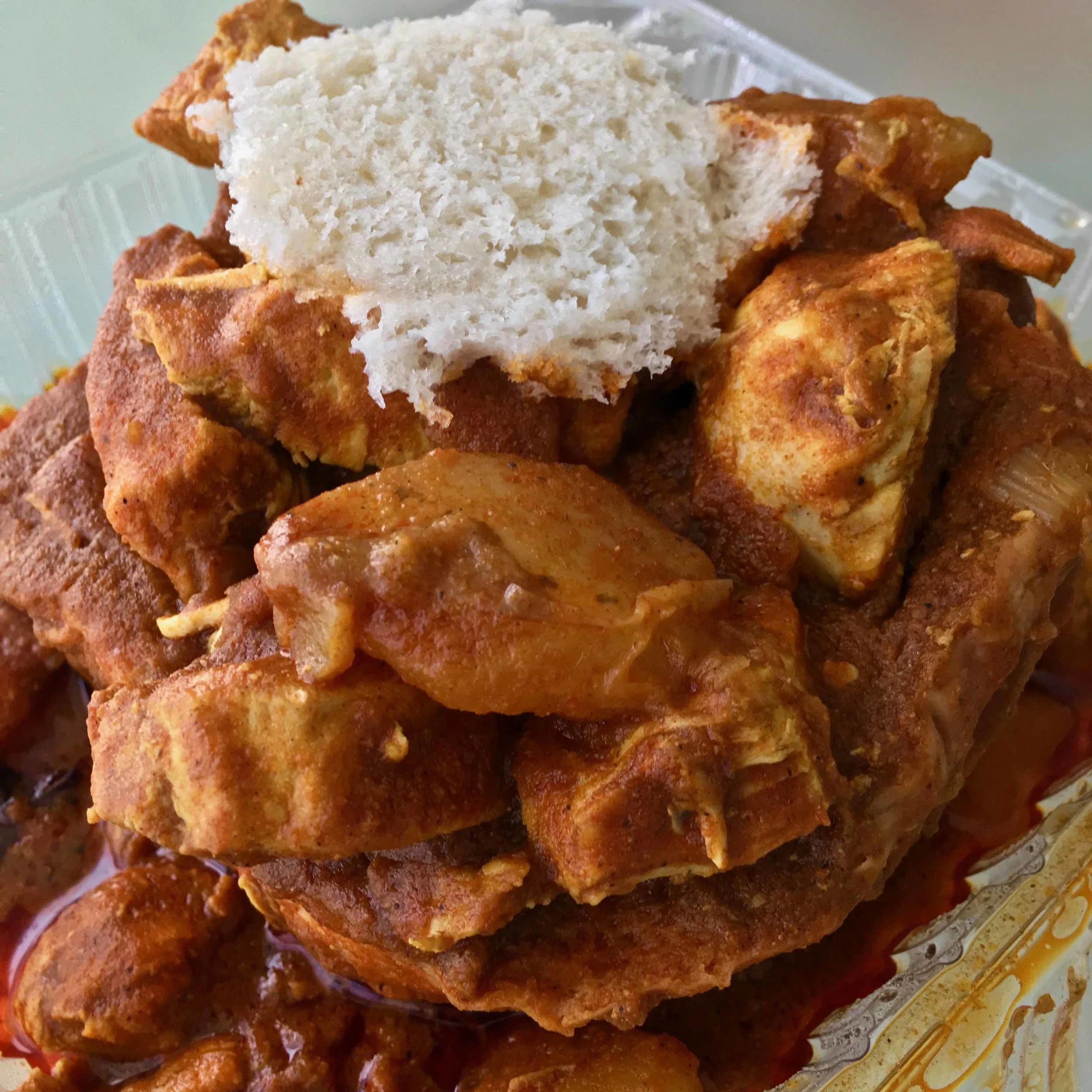 bunny chow (no actual bunnies were harmed for this dish!)