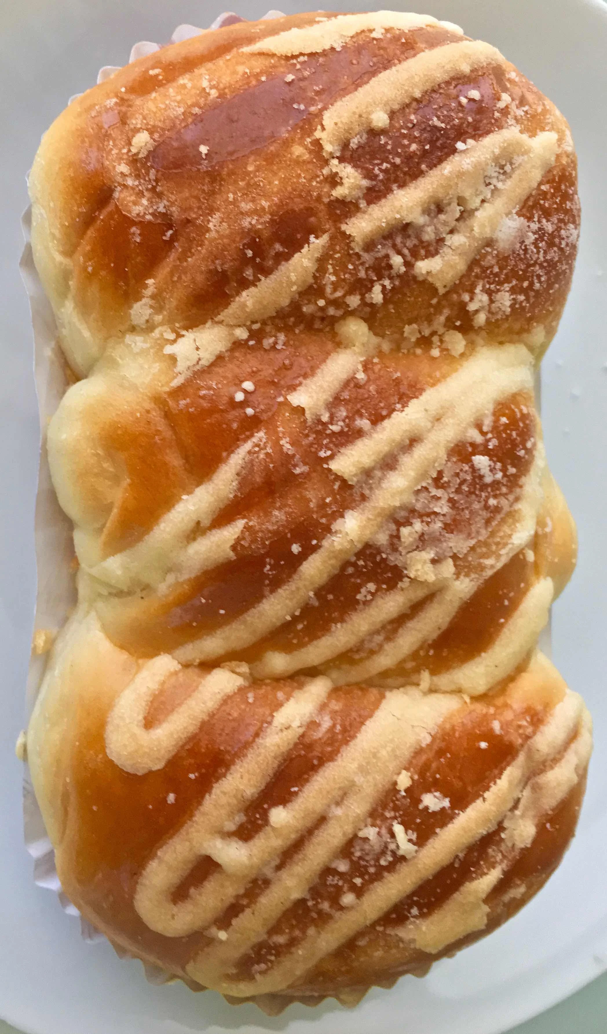 golden raisin custard roll