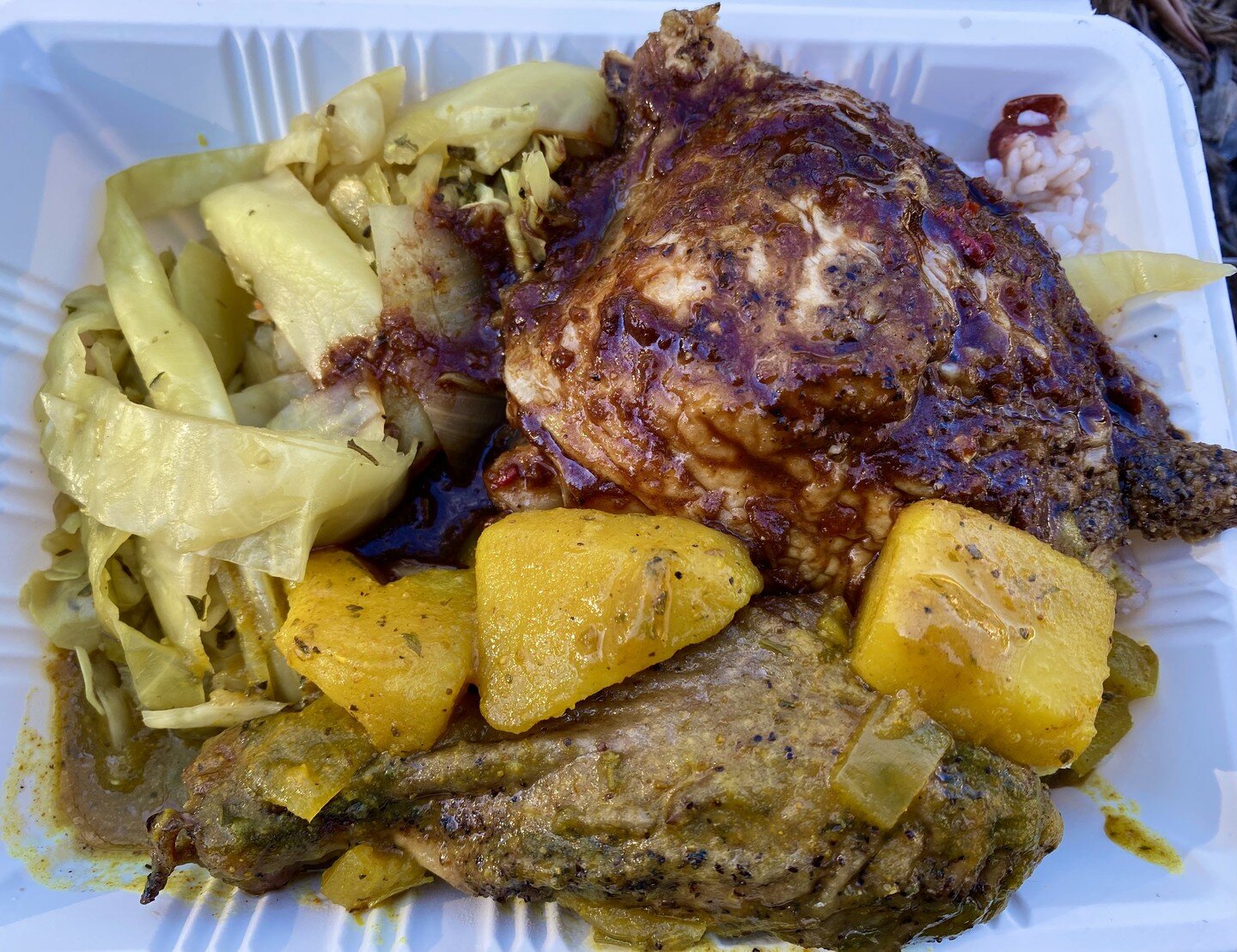 #jerkchicken #currychicken #cabbage #potatoes #redbeansandrice a little #jamaicanfood kick from #virgilsjamaican #foodtruck #durham #food #placesiveeaten