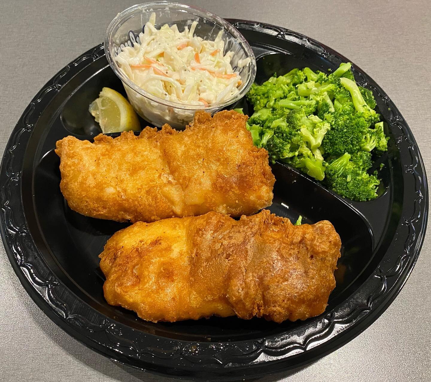 I&rsquo;d heard #culvers had good #friedfish and it was tasty so was the slaw #cod #broccoli #food #roadtrip #placesiveeaten