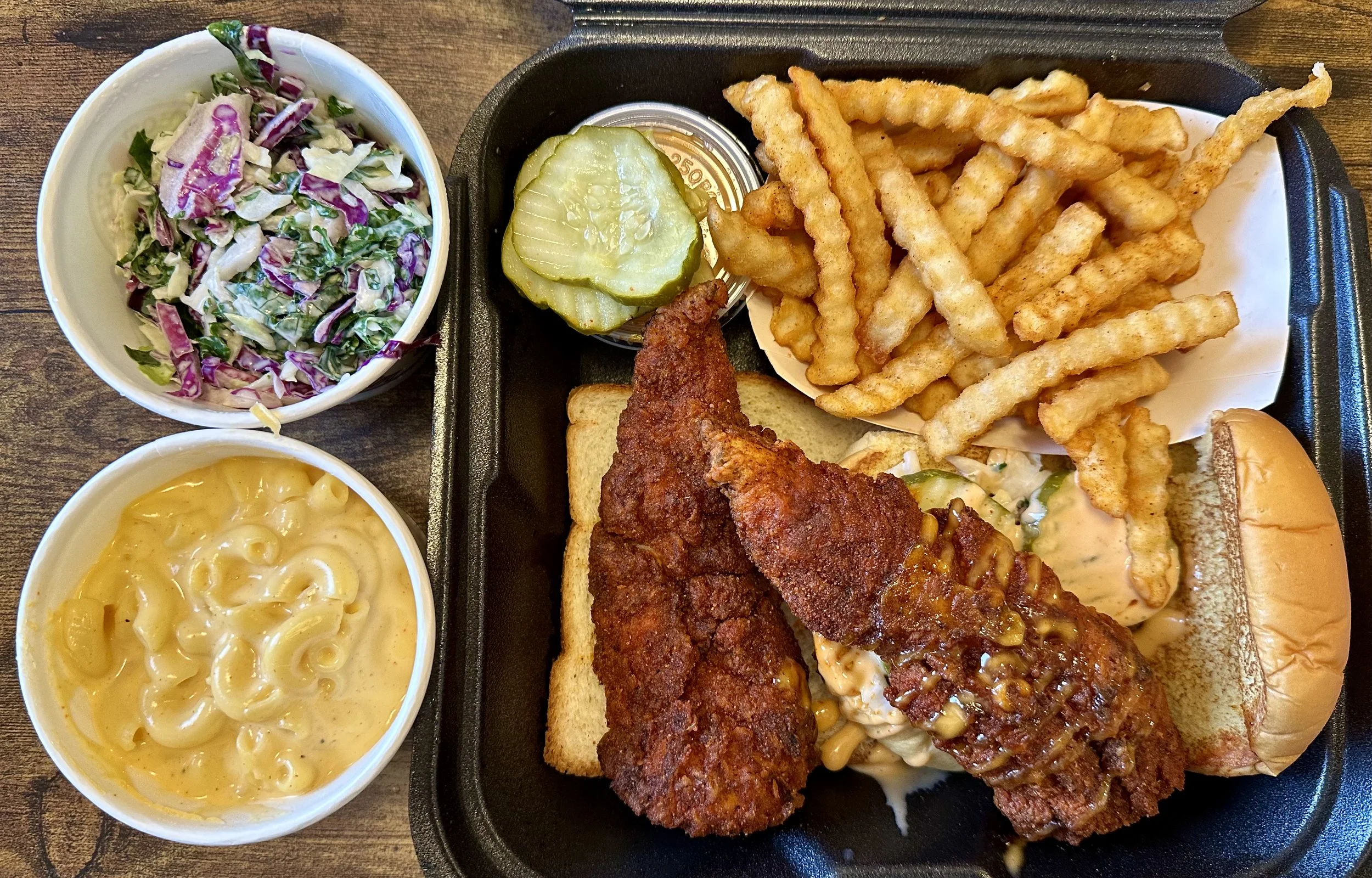 Dave&rsquo;s Hot Chicken.More Lines For Food?!