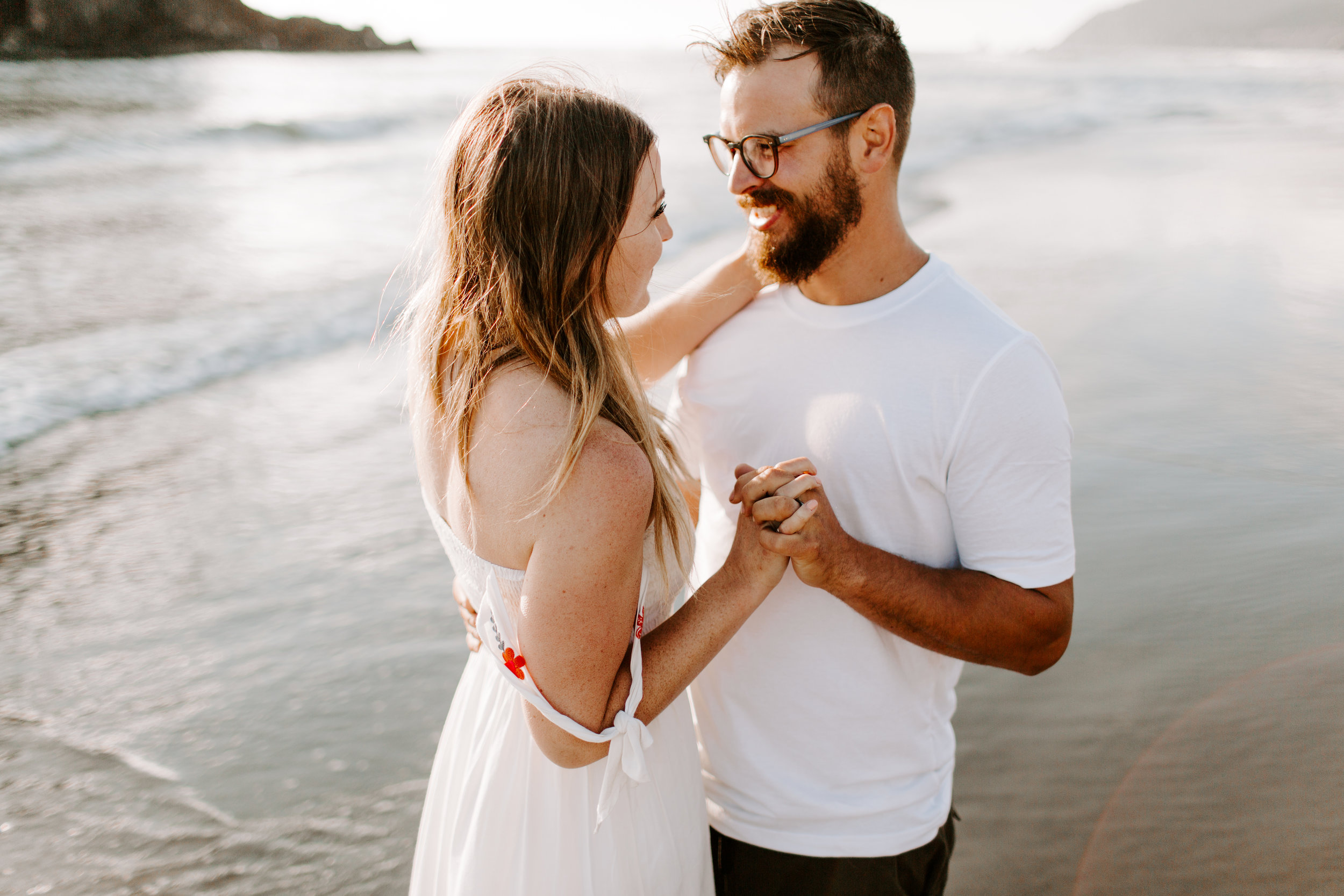 MADISONRYLEE_STEPH+JAMES_CANNONBEACH_OREGONEngagement_0012.jpg