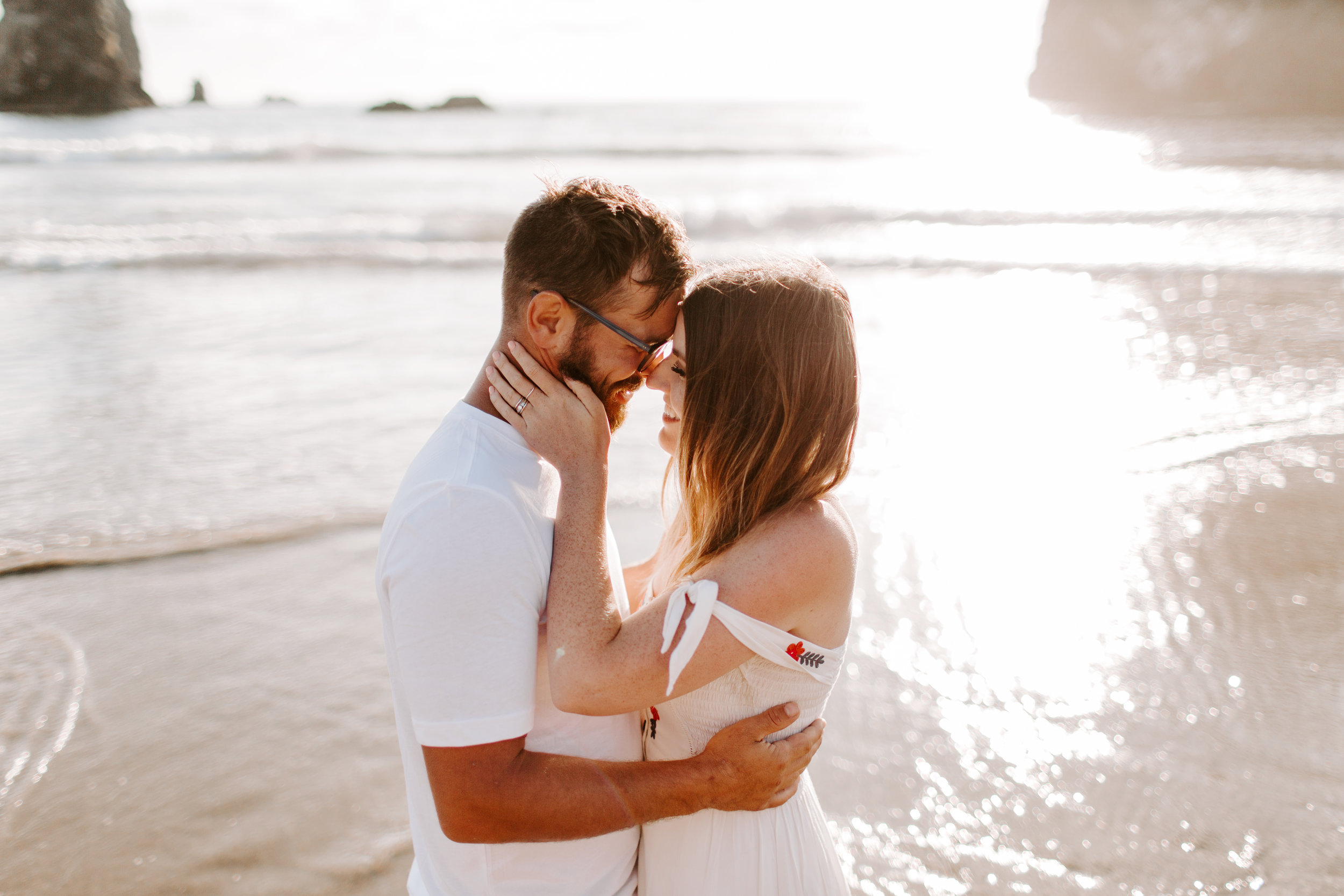 MADISONRYLEE_STEPH+JAMES_CANNONBEACH_OREGONEngagement_0025.jpg