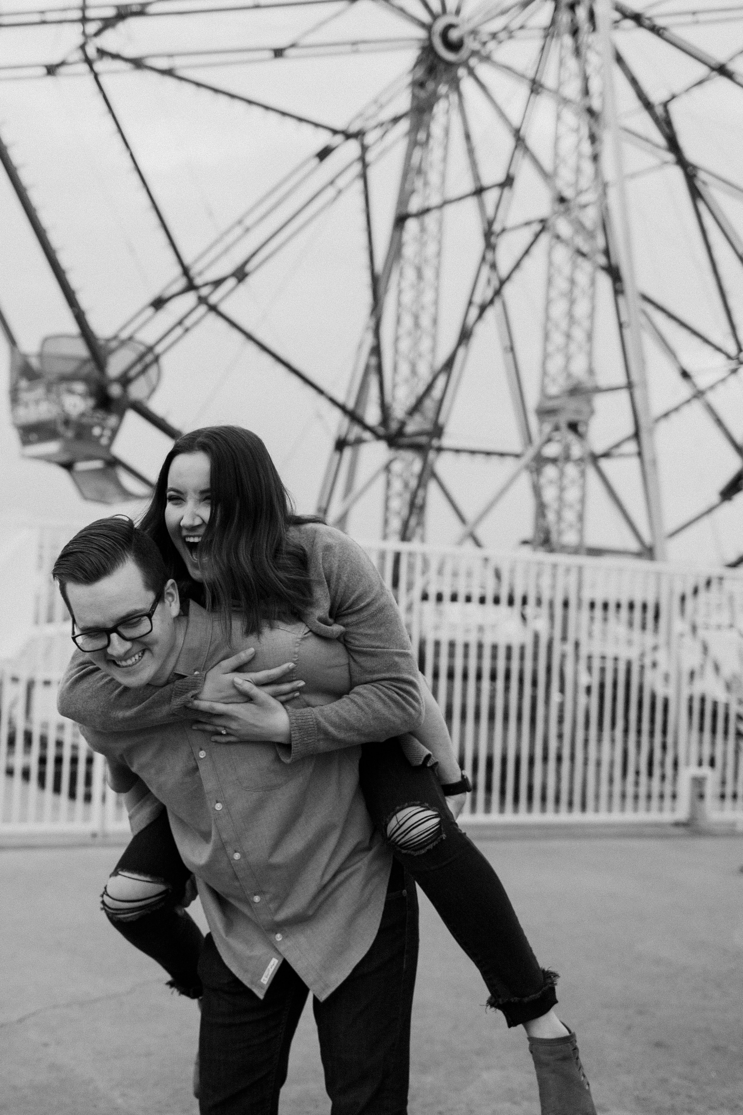 maddie+jordan_engagement_balboabeach_madisonrylee_0081.jpg