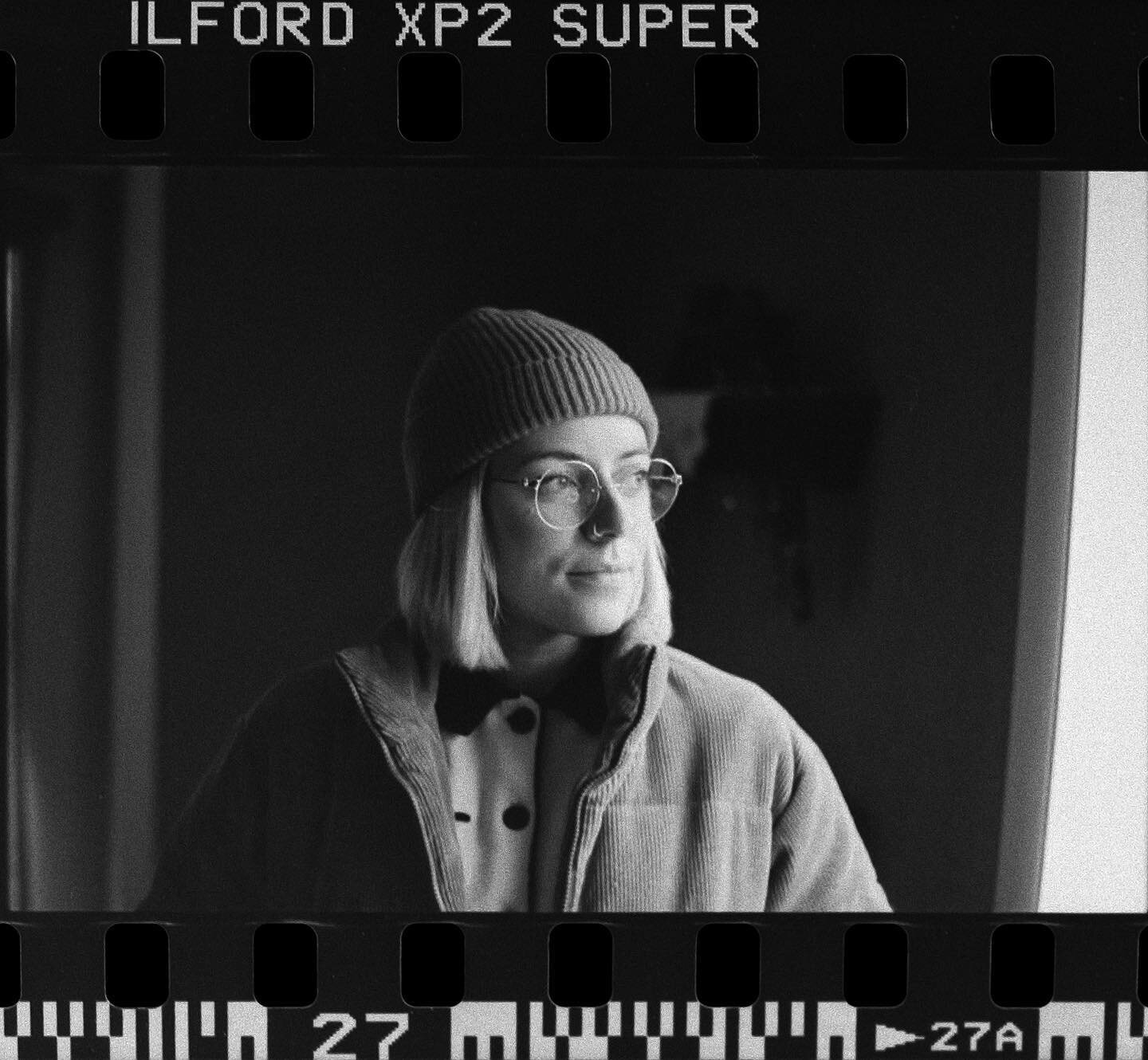 Film from the holidays. 
Extremely thankful to have you, @ohliviia. 
#ilfordxp2 #PentaxME #xp2super #ilford
