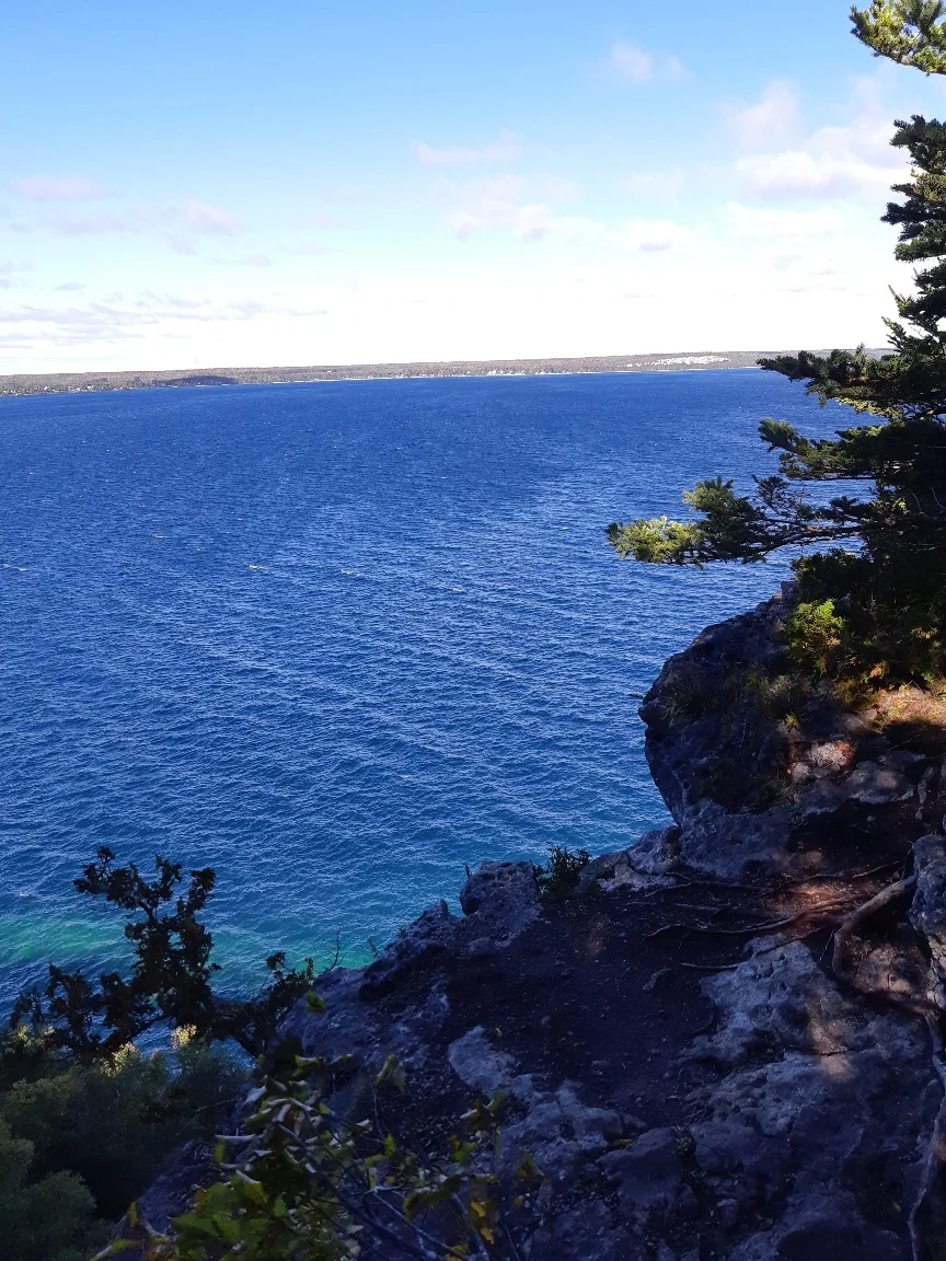 A great walk by beautiful, beautiful Georgian Bay a few weeks back. 🙂 🙂 🙂