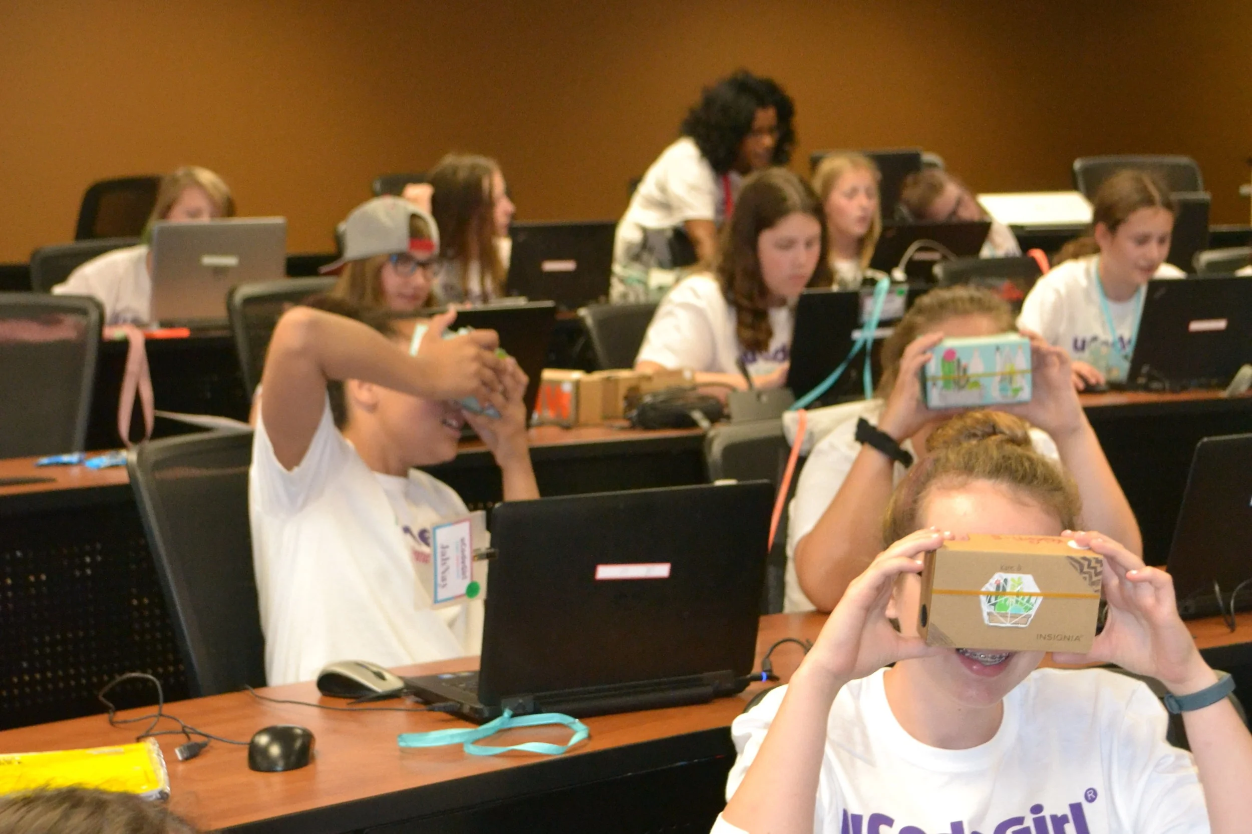 VR2.jpg