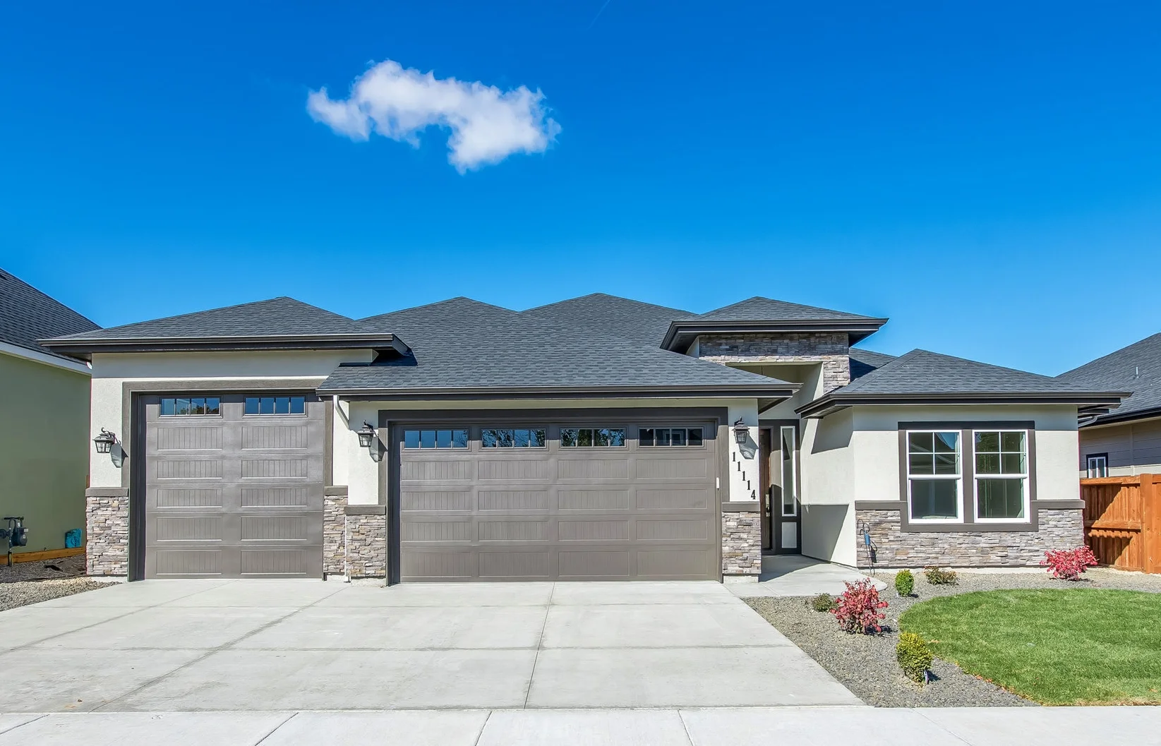 001_Front of Home.jpg
