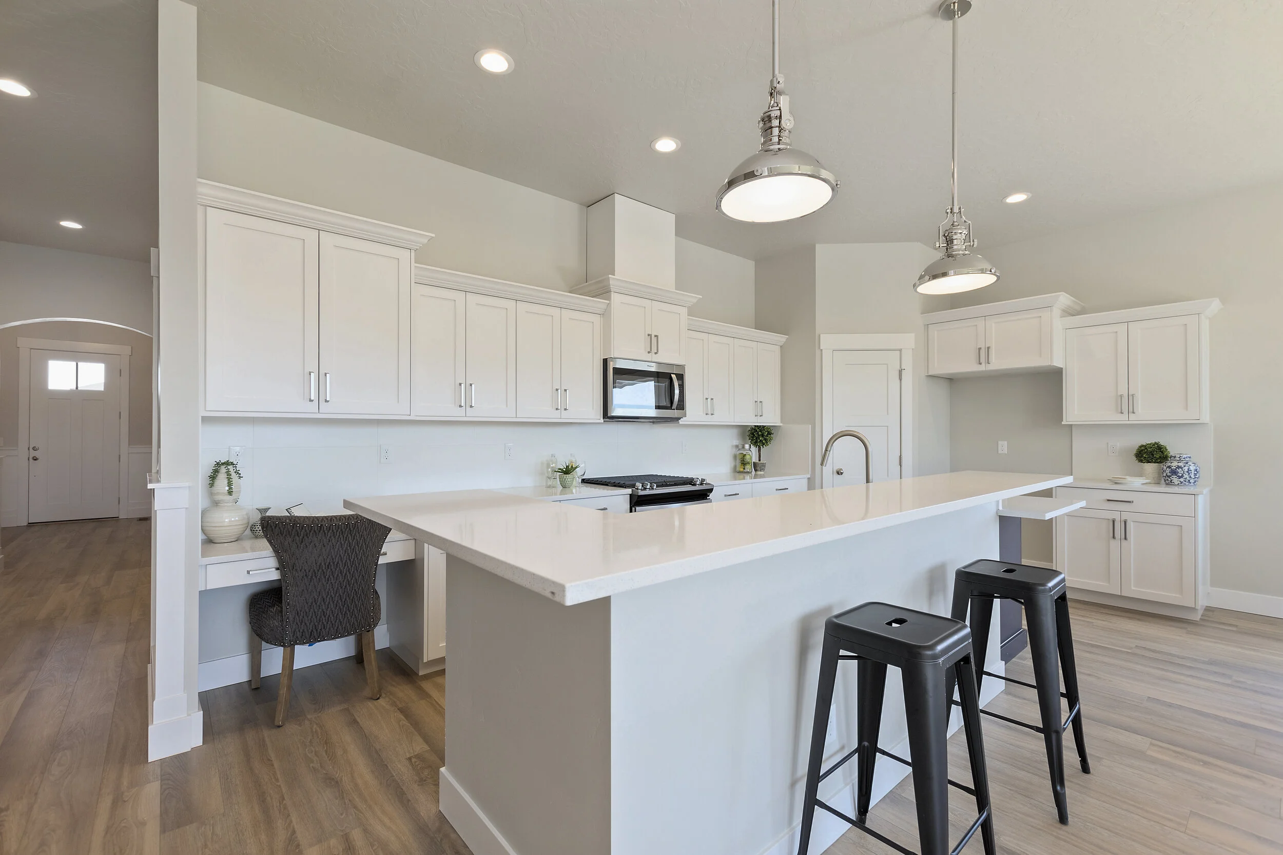 18-Kitchen.jpg