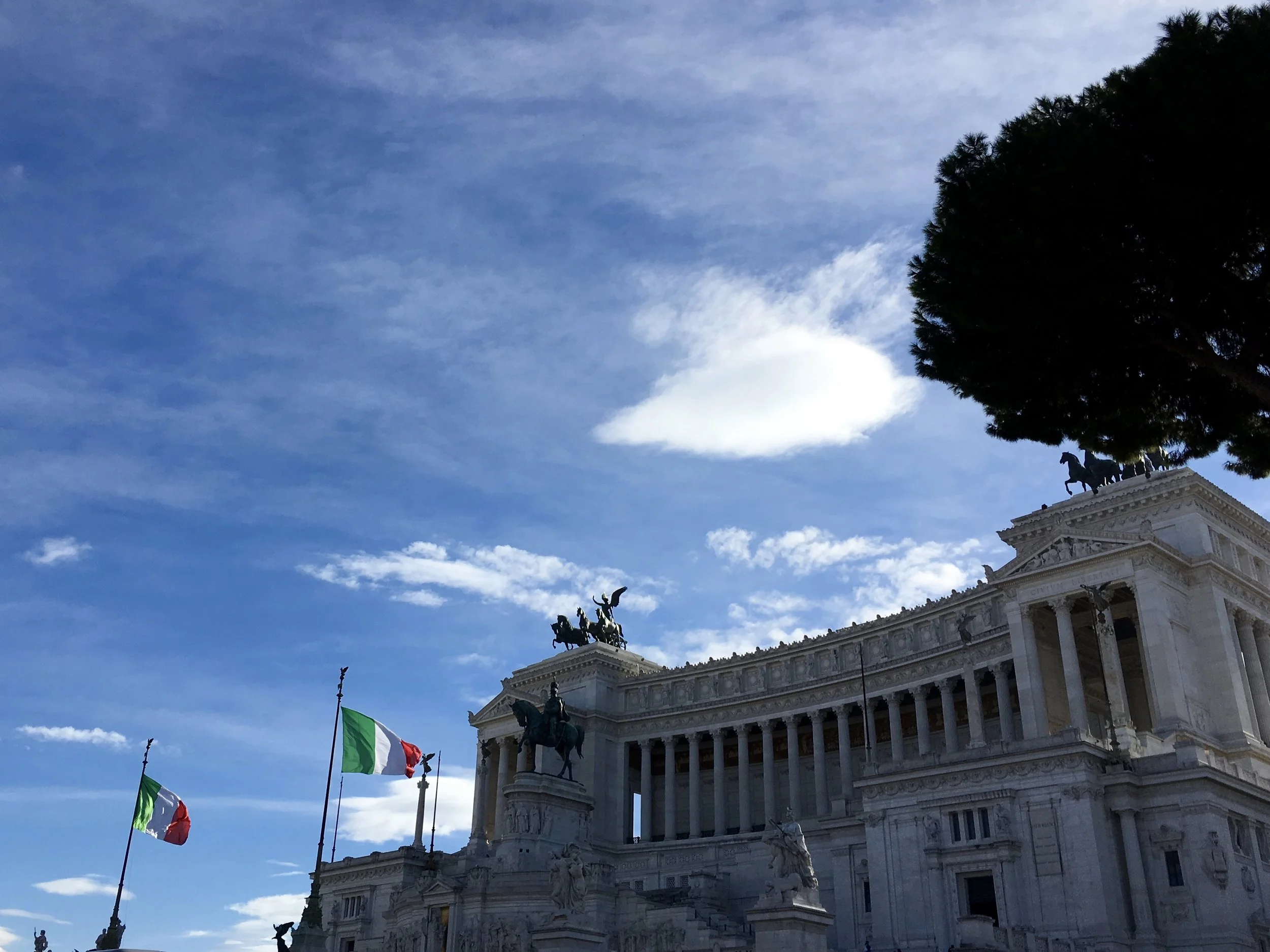 Vittorio Emanuele Monument & Terrace of Chariots