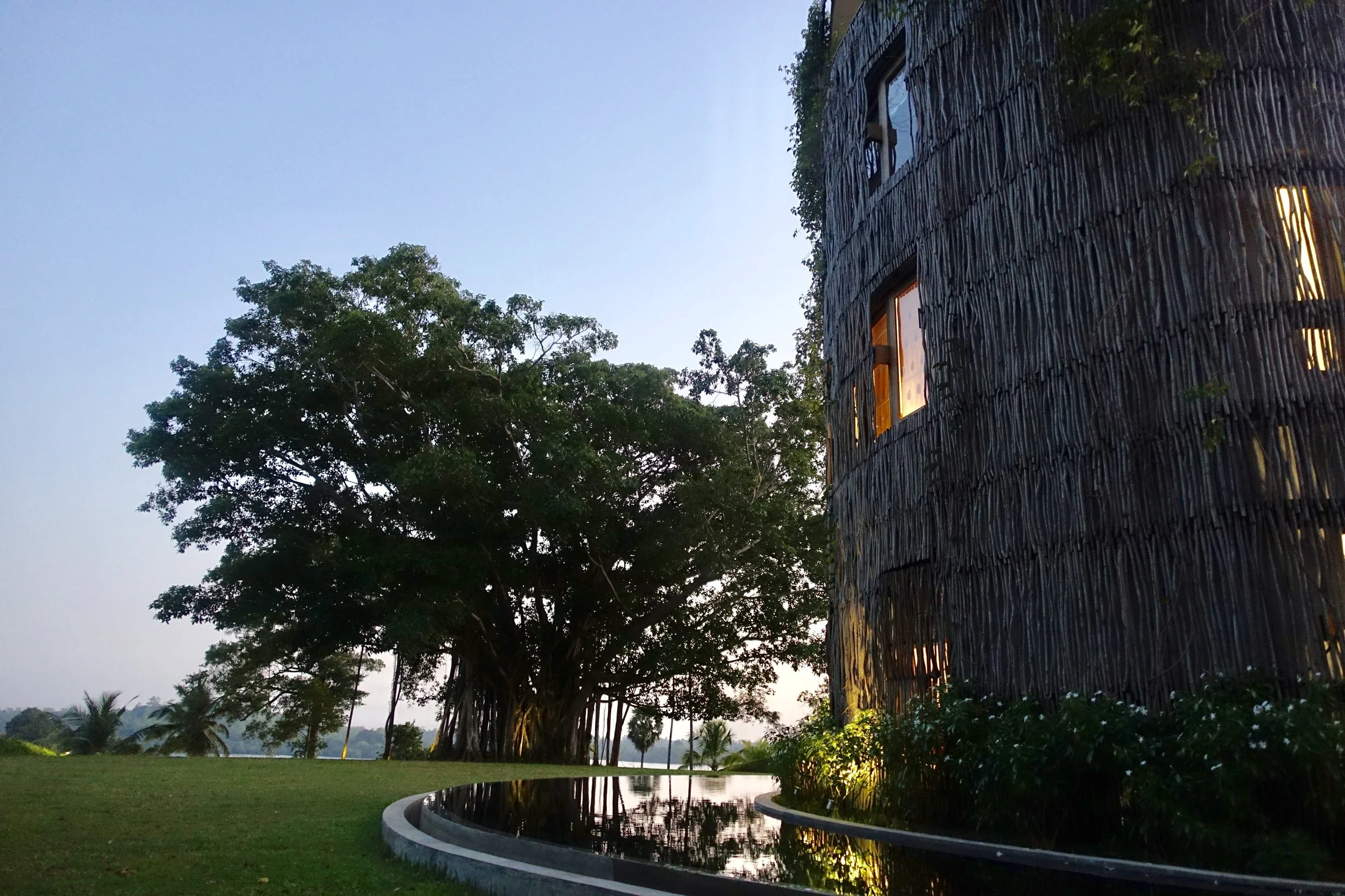 Hotel Tri, Sri Lanka