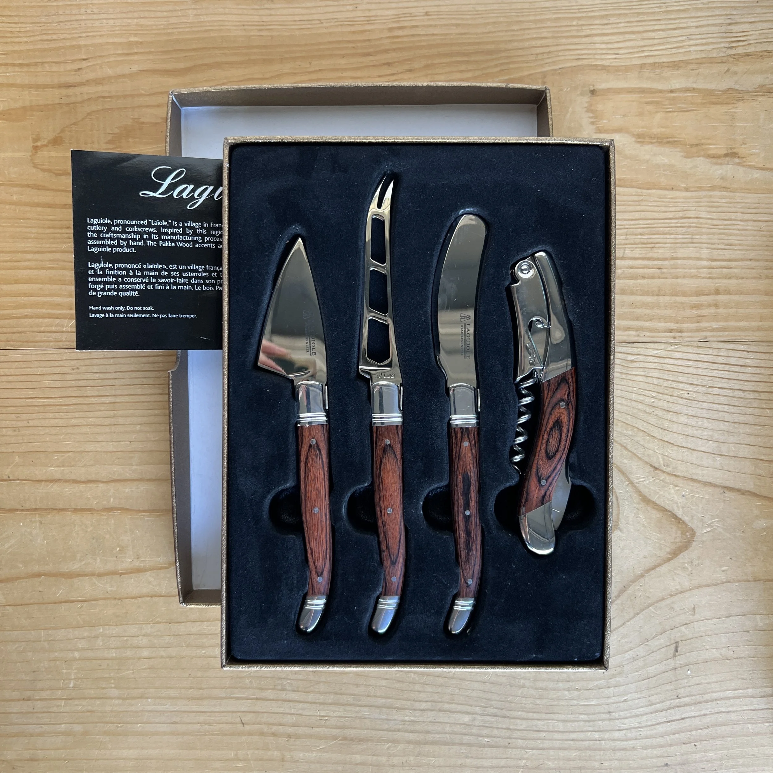 Laguiole Cheese + Wine Set 3 Cheese Knives + Wine Opener