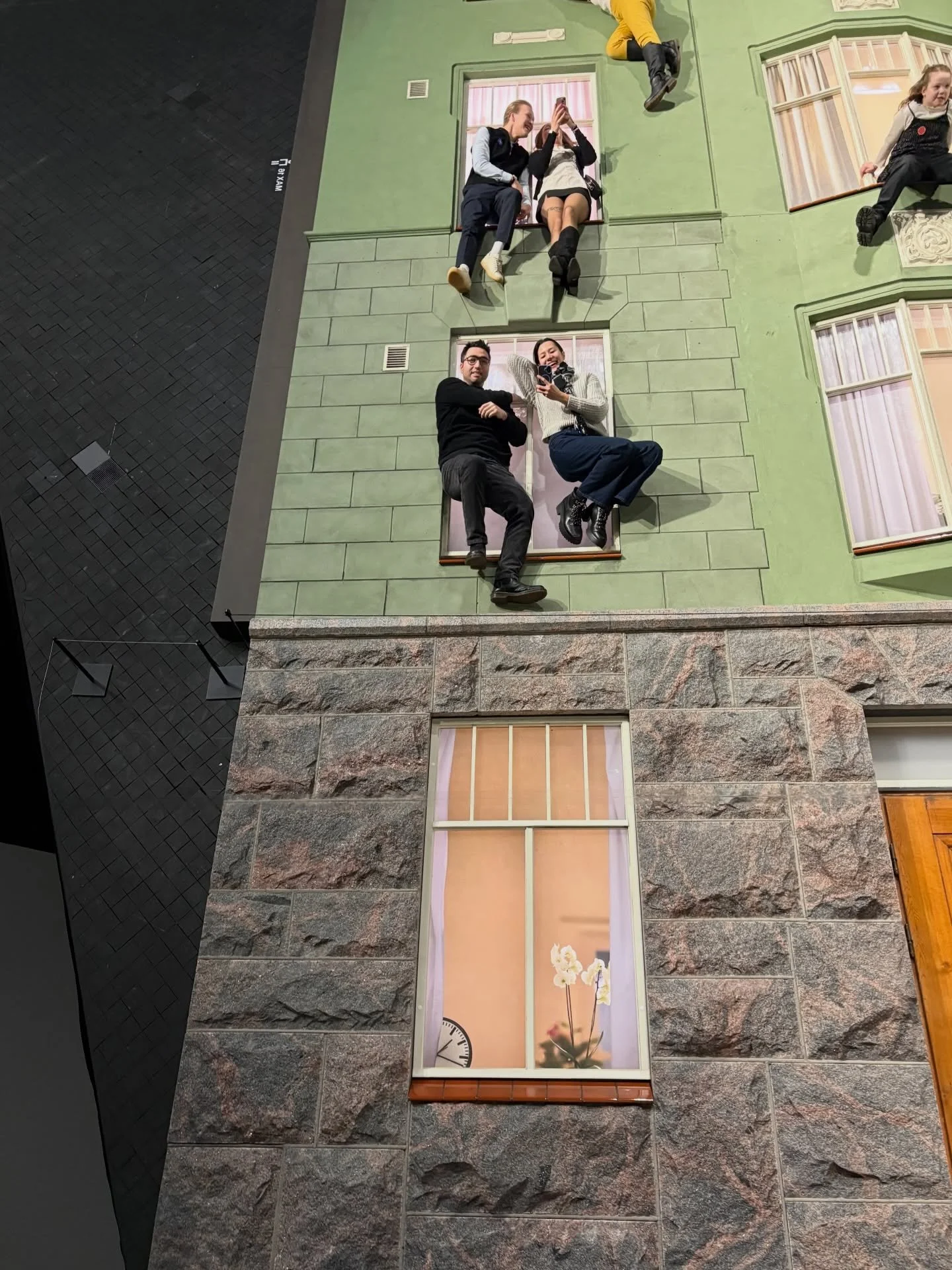 Art adventures in Helsinki!! Loving this city&rsquo;s incredible architecture, art and design scene💕🇫🇮 Each gallery and neighbourhood has been a treat to visit 🤩

#helsinki #arttravel #explorefinland #helsinkiart #helsinkiarchitecture