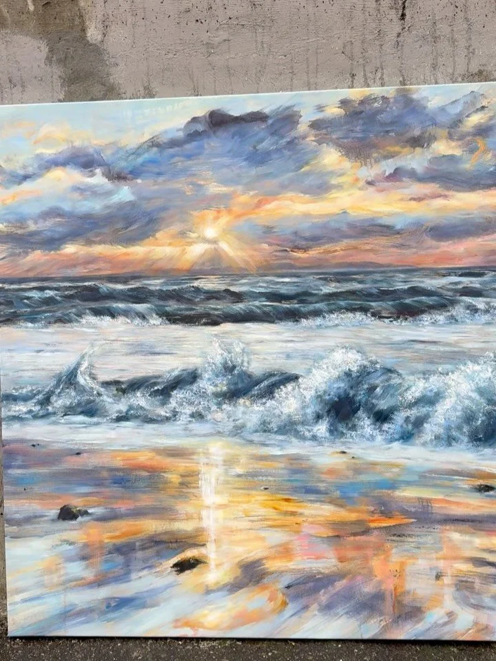 Pinks and oranges are finding their way into my work lately. This new large and energetic crashing wave is called &ldquo;The Coast of Utopia&rdquo;.🌊🧡

43&rdquo;X47&rdquo;, oil, ink and cold wax on canvas

#oceanwavepainting #seascapeartist #seasca