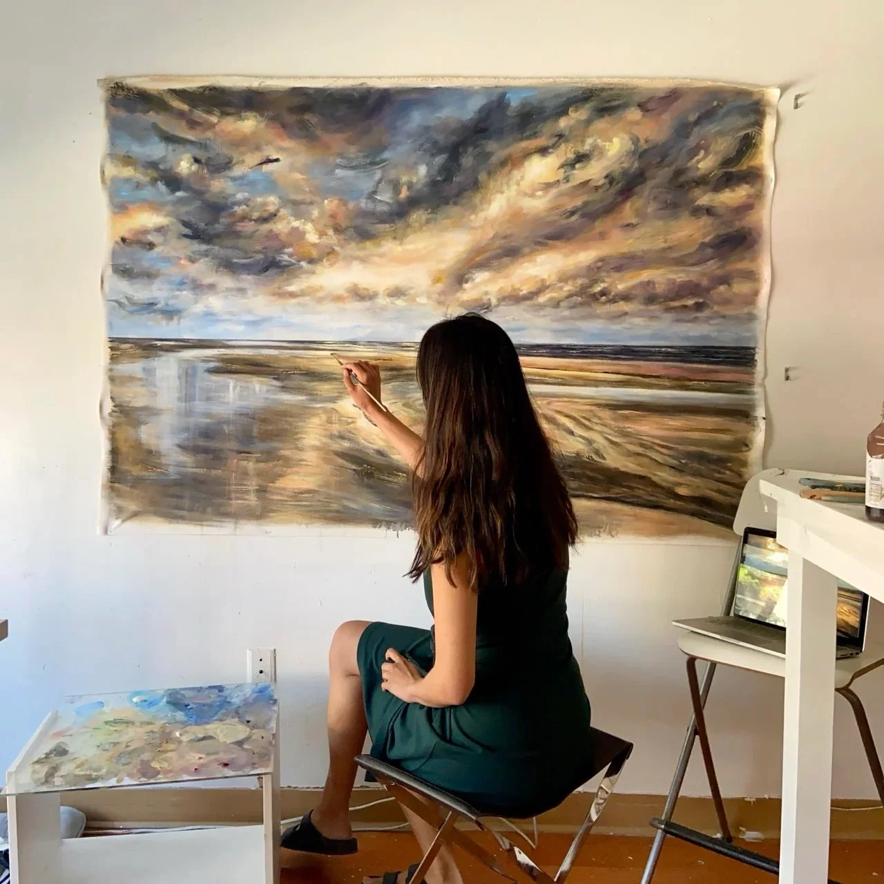 Join me for a dynamic and expressive seascape painting demonstration on ZOOM with @opusartsupplies on April 2 from 11 AM-12:30 PM! Sign up for FREE at my Link in Bio. 

In this session, you'll learn how to create ocean textures, luminous skies, and s