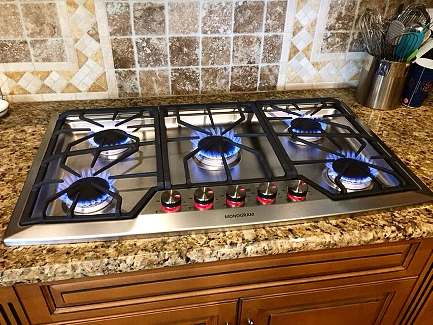 Monogram Gas Cook-top