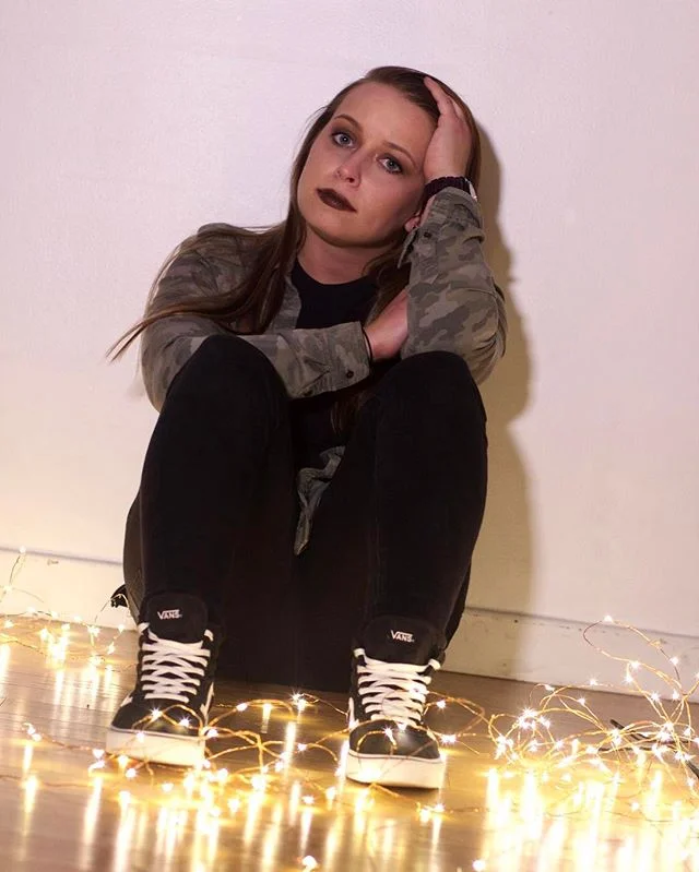 📷photo: @_rossbell_ 💄face: @cinematrina // this was a couple weeks ago