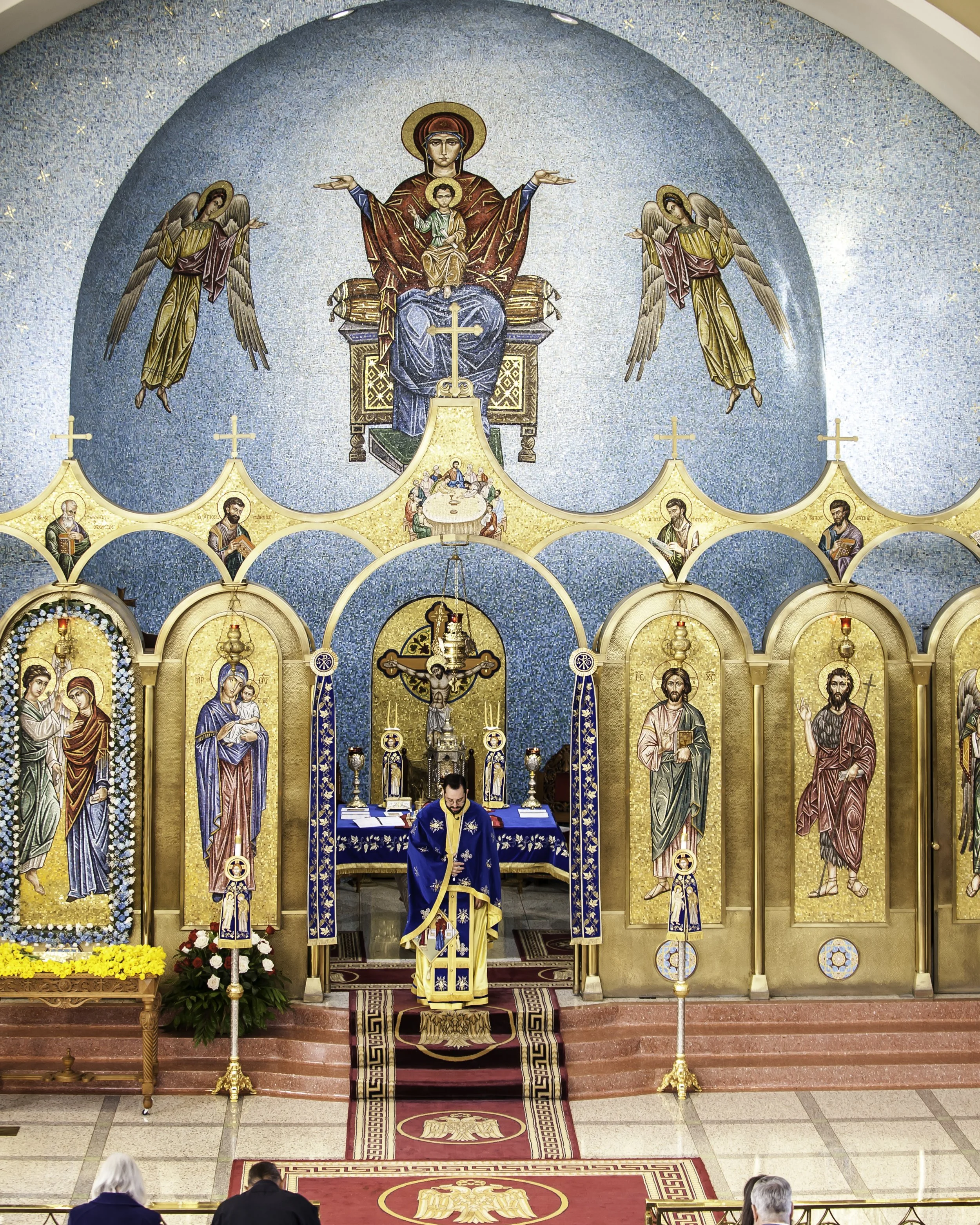 2022VenerationoftheHolyCross-34.JPG