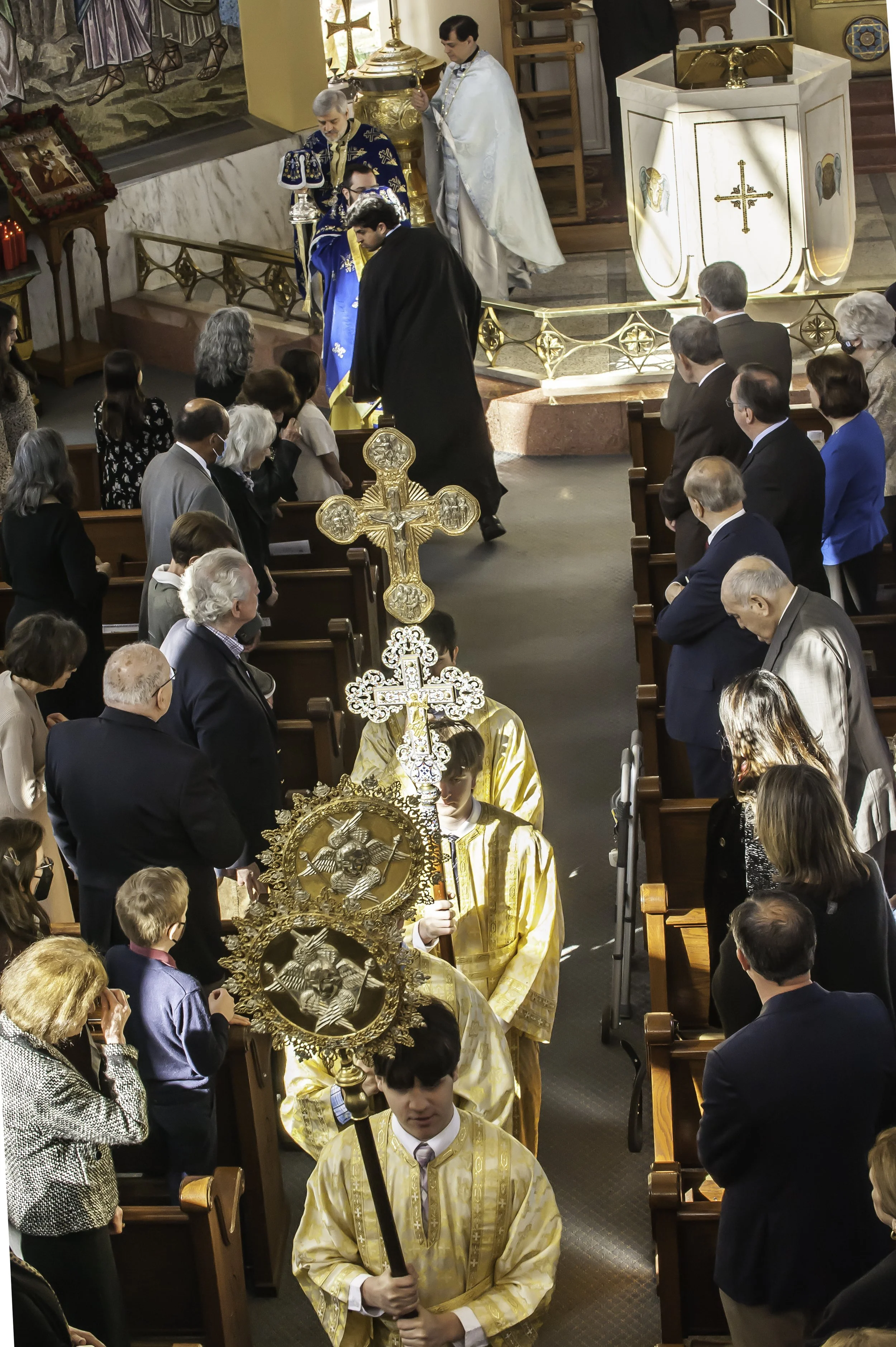 2022VenerationoftheHolyCross-44.JPG