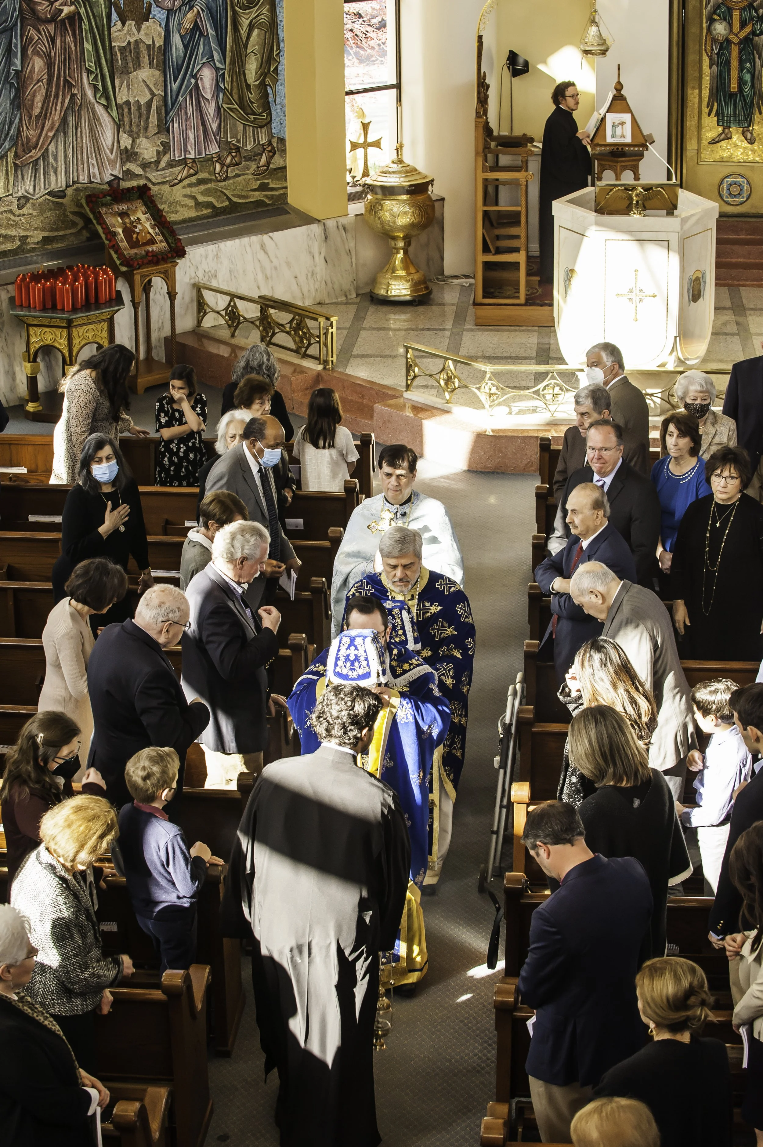 2022VenerationoftheHolyCross-47.JPG