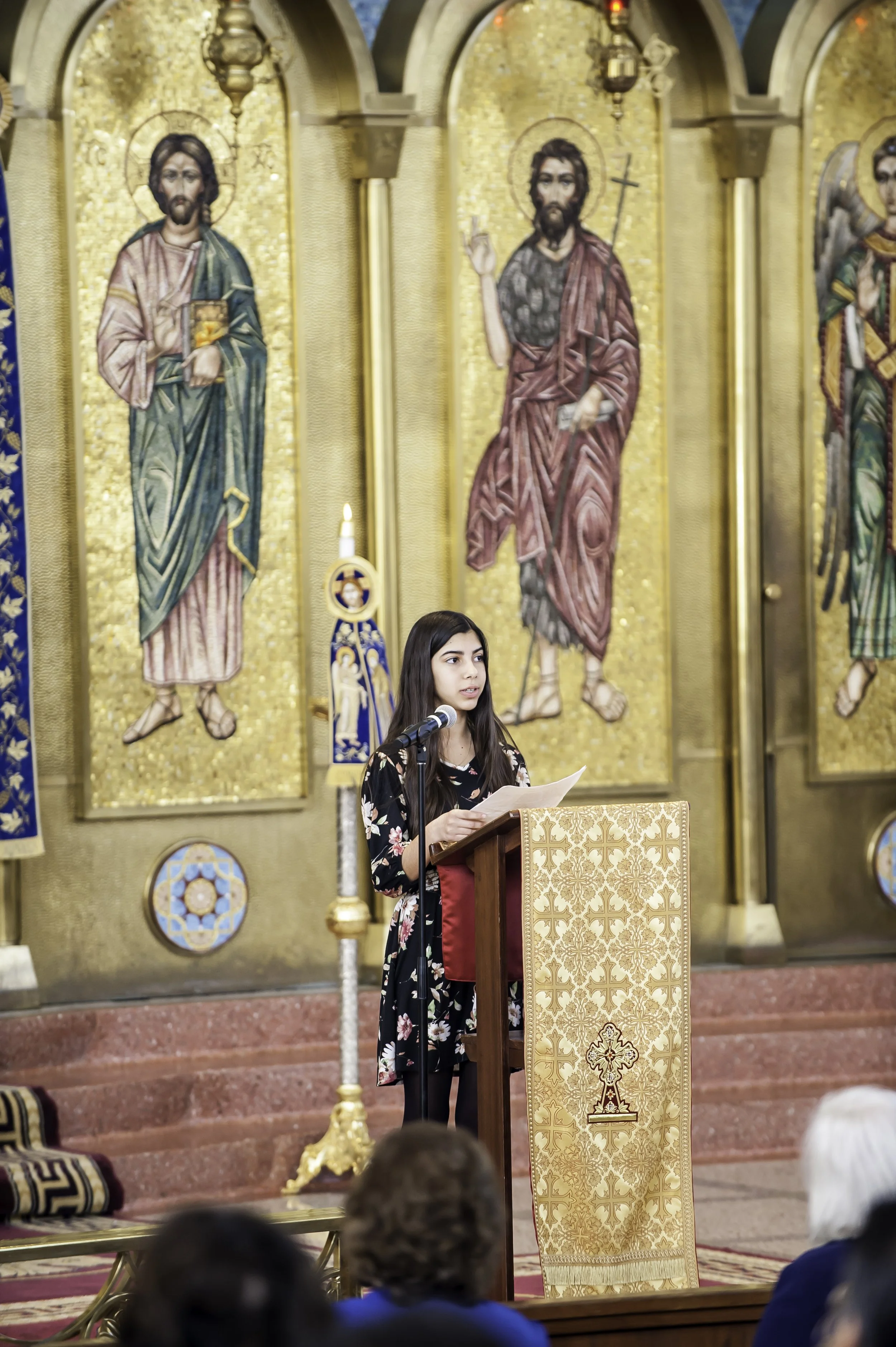 2022VenerationoftheHolyCross-69.JPG