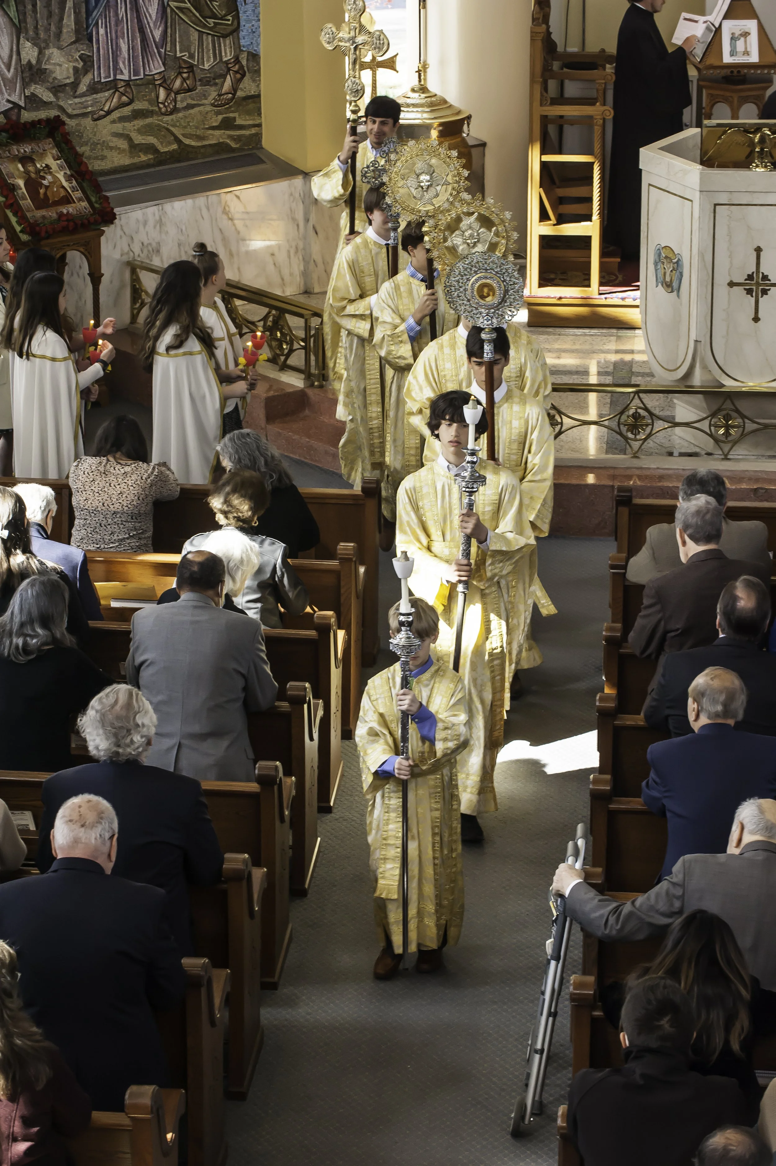 2022VenerationoftheHolyCross-136.JPG