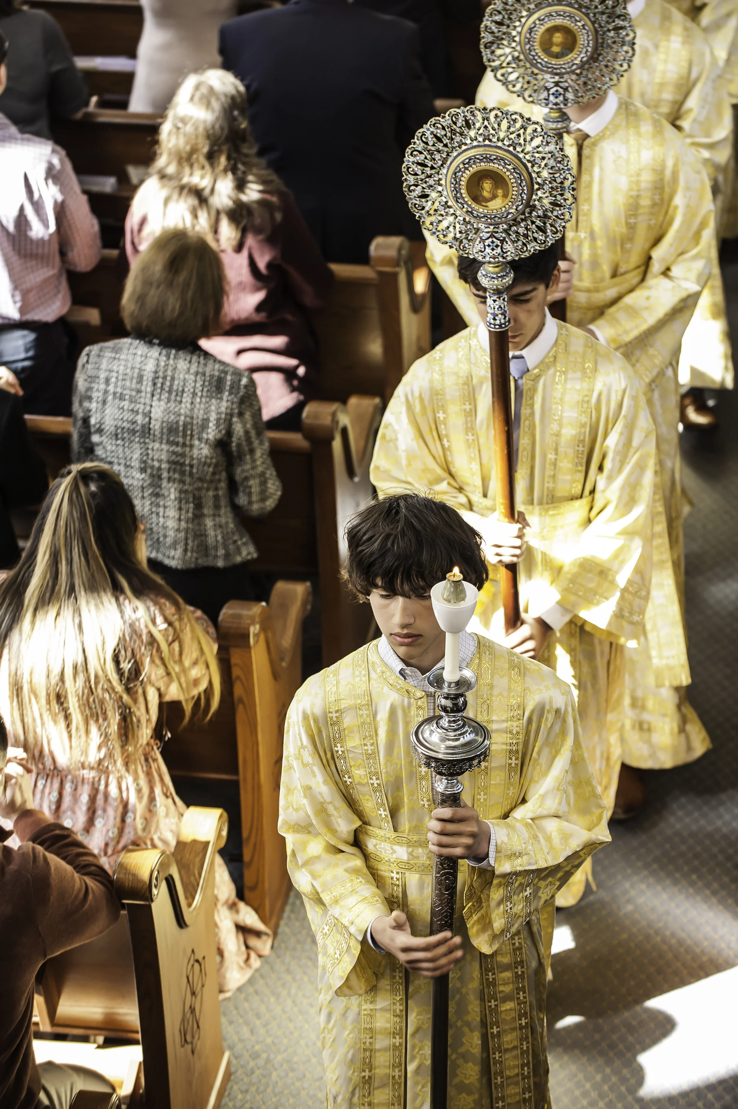 2022VenerationoftheHolyCross-140.JPG