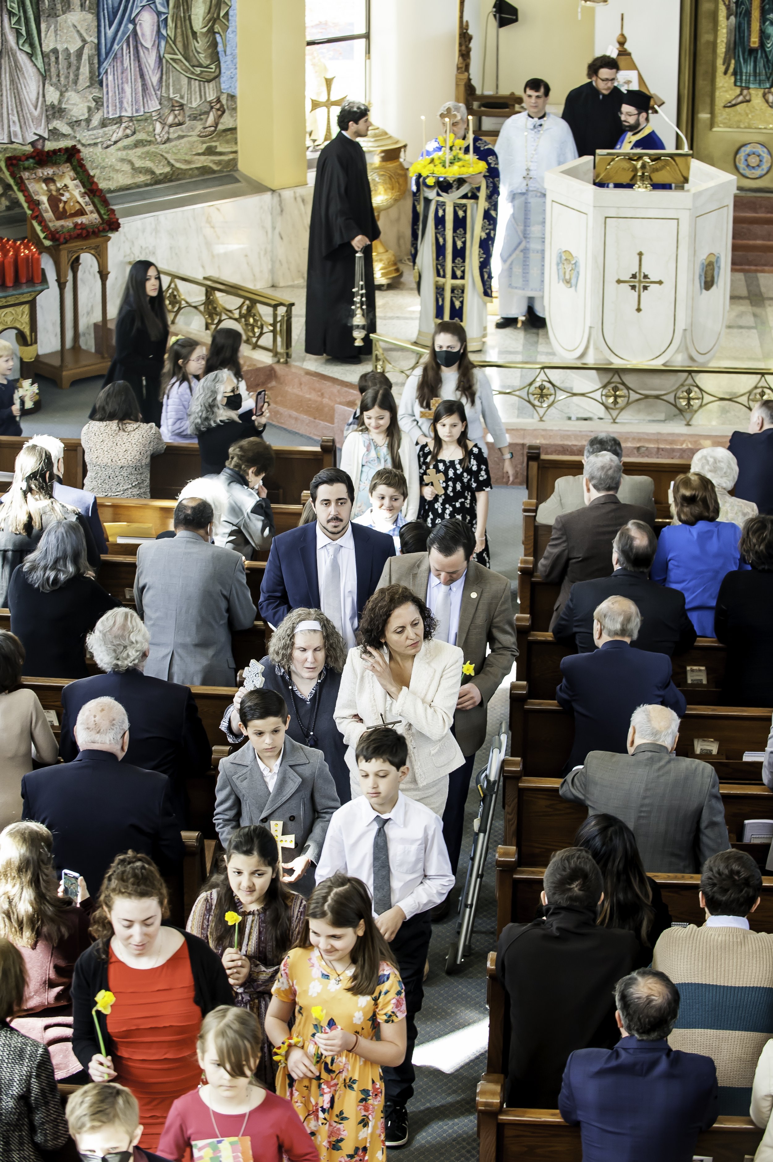 2022VenerationoftheHolyCross-159.JPG