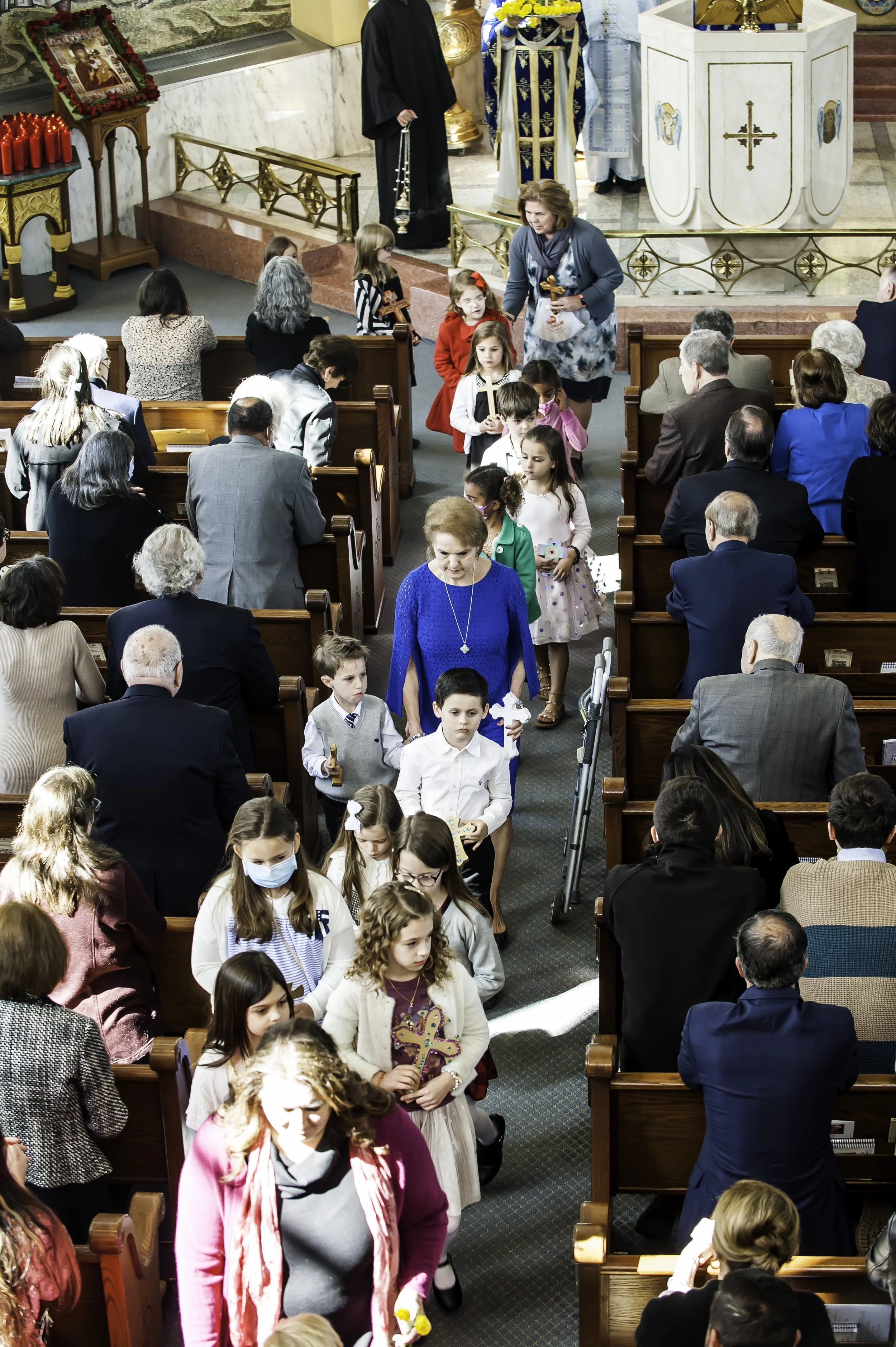 2022VenerationoftheHolyCross-166.JPG