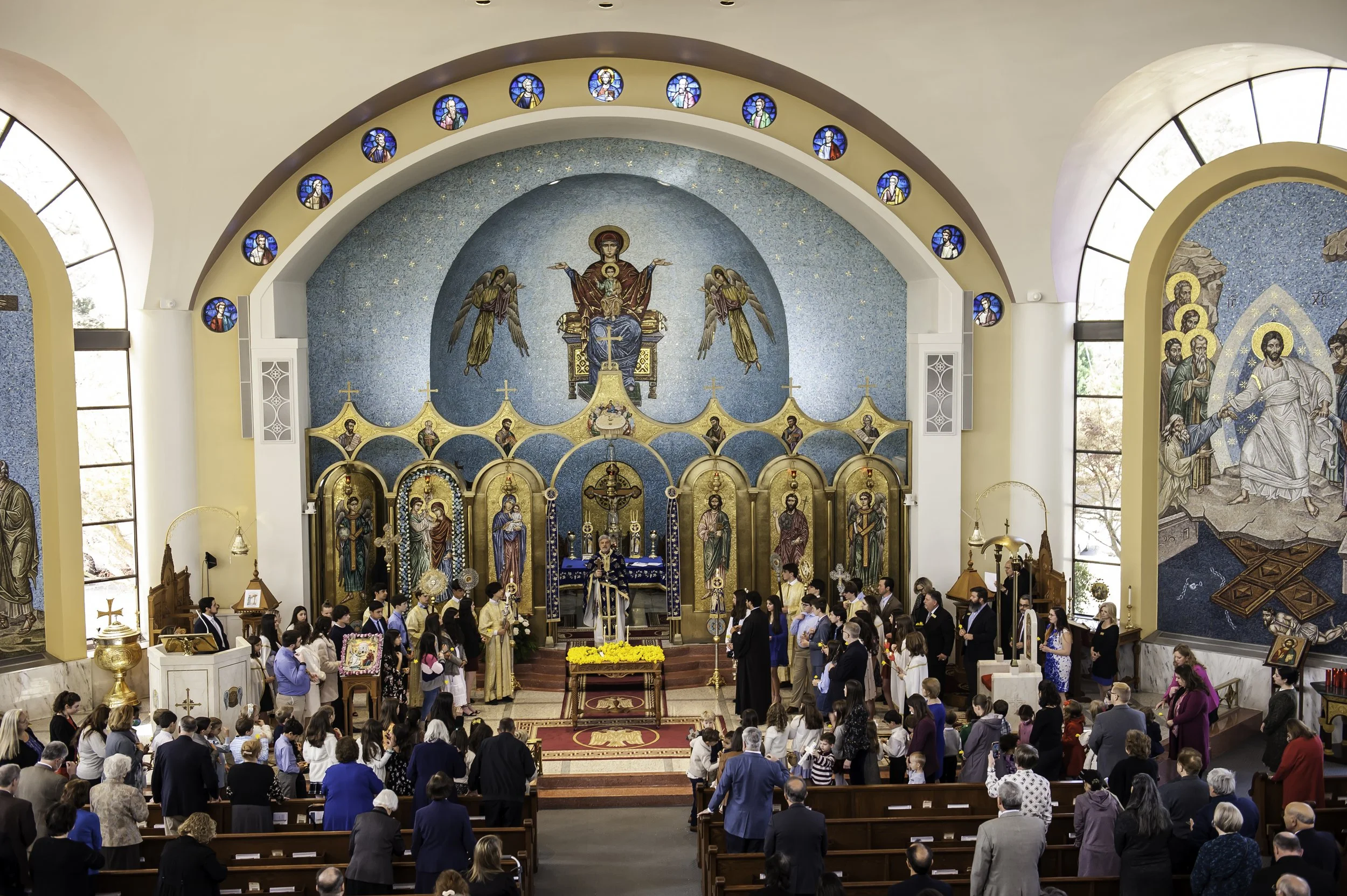 2022VenerationoftheHolyCross-410.JPG