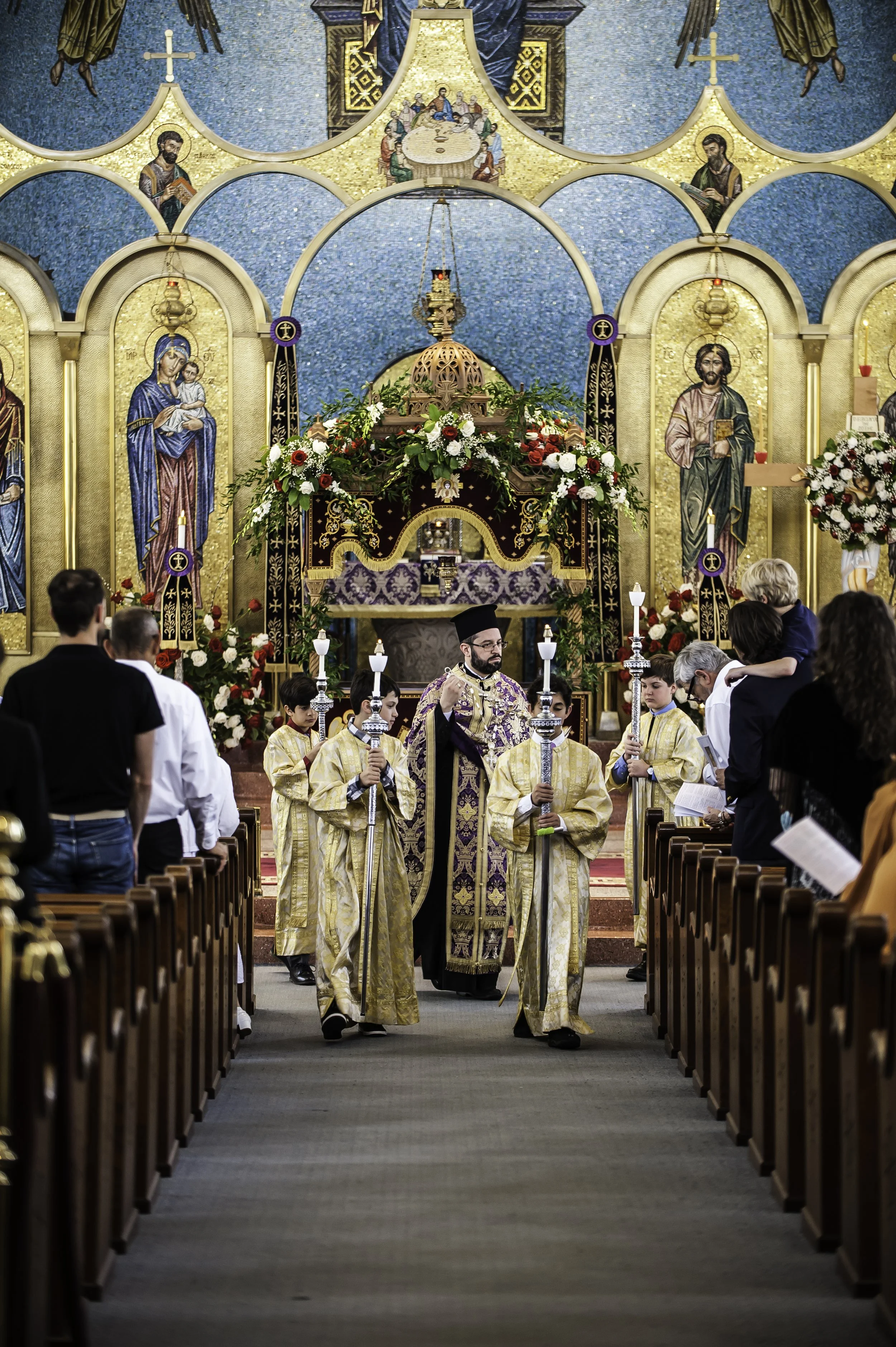 20220422Lamentations-Epitaphios Service-12.JPG