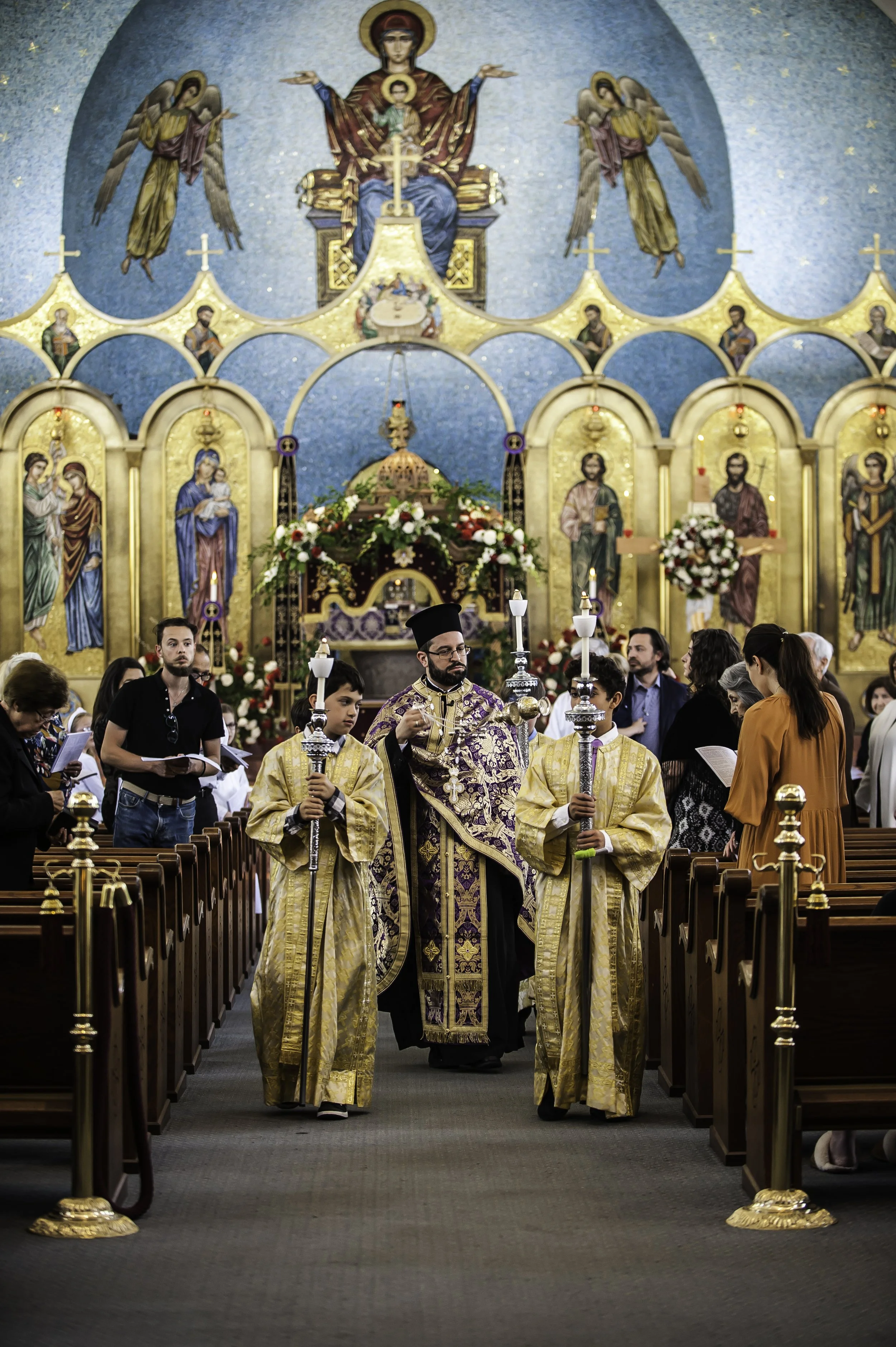 20220422Lamentations-Epitaphios Service-16.JPG