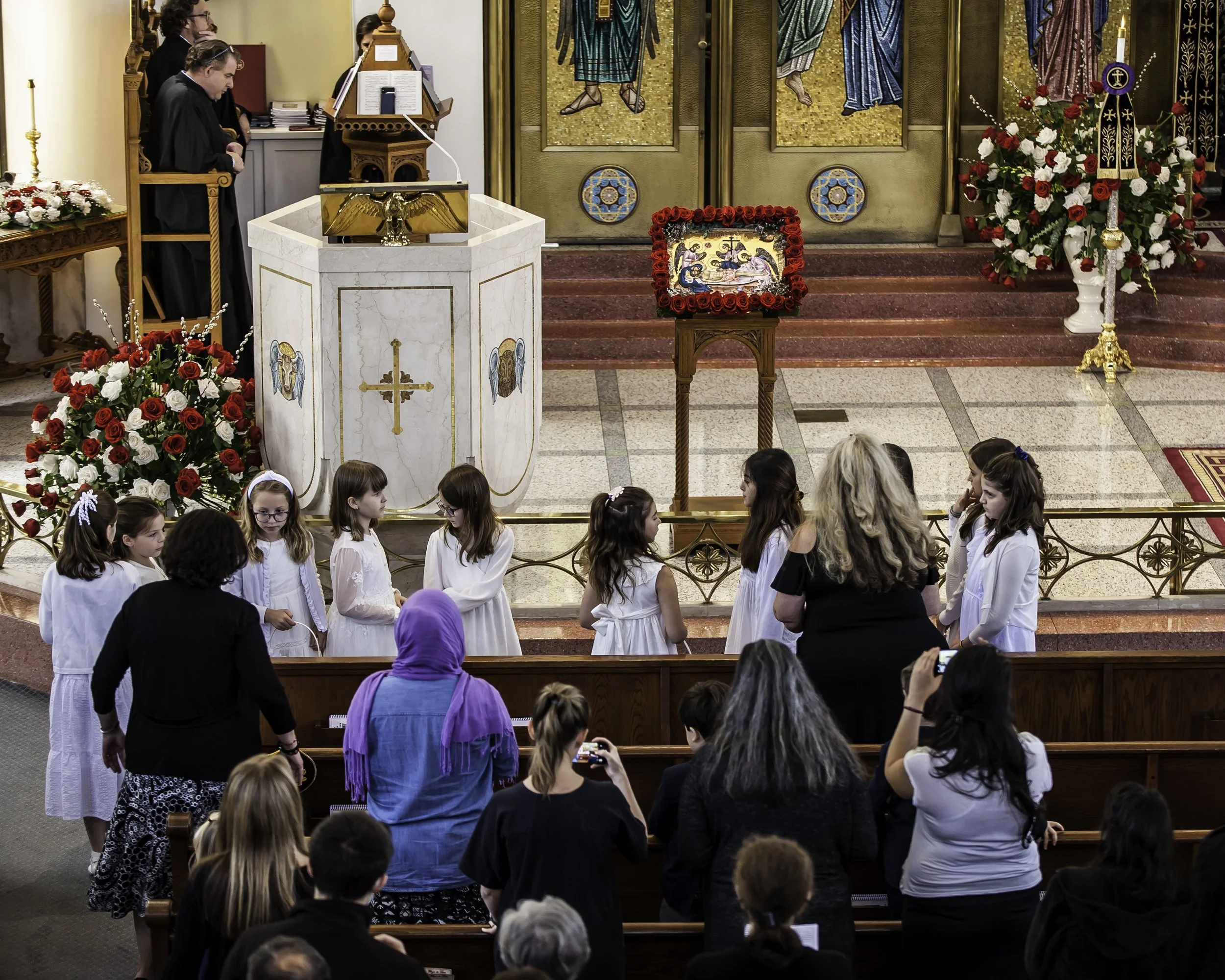 20220422Lamentations-Epitaphios Service-45.JPG