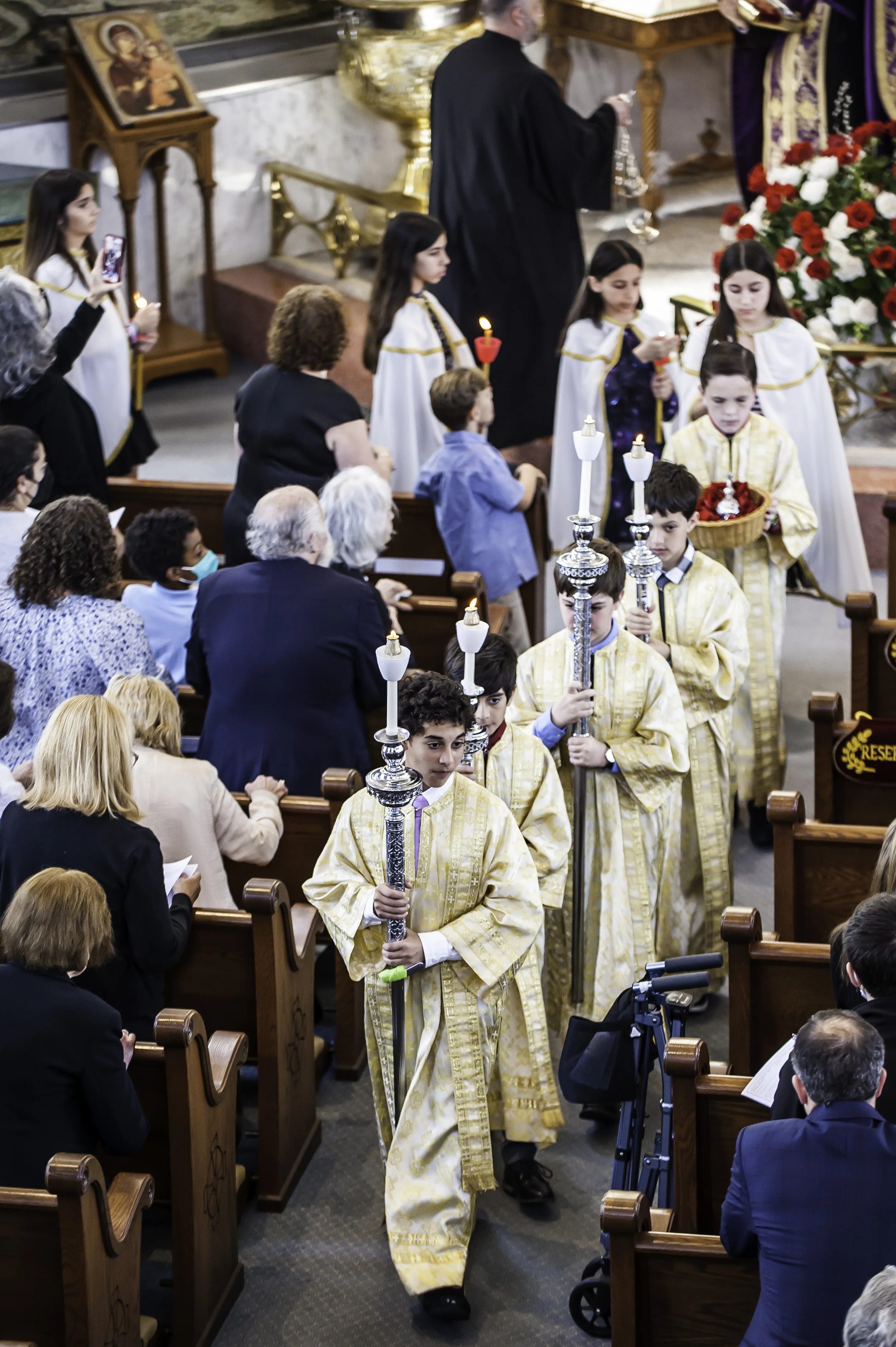 20220422Lamentations-Epitaphios Service-59.JPG