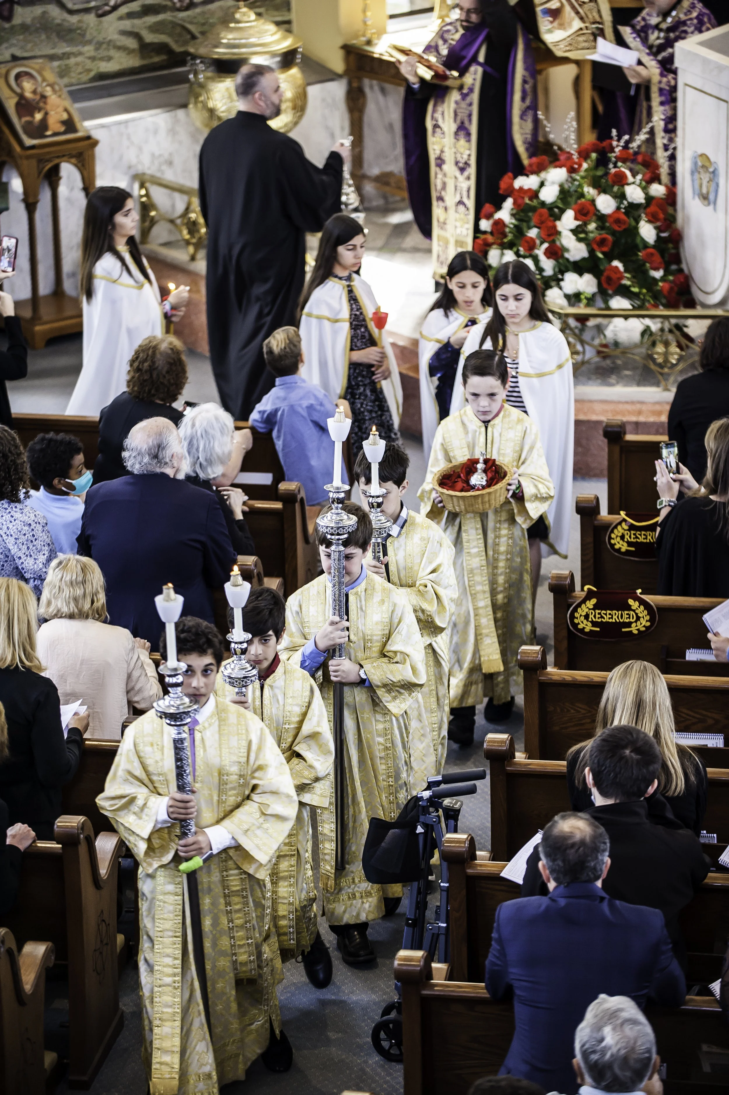 20220422Lamentations-Epitaphios Service-60.JPG