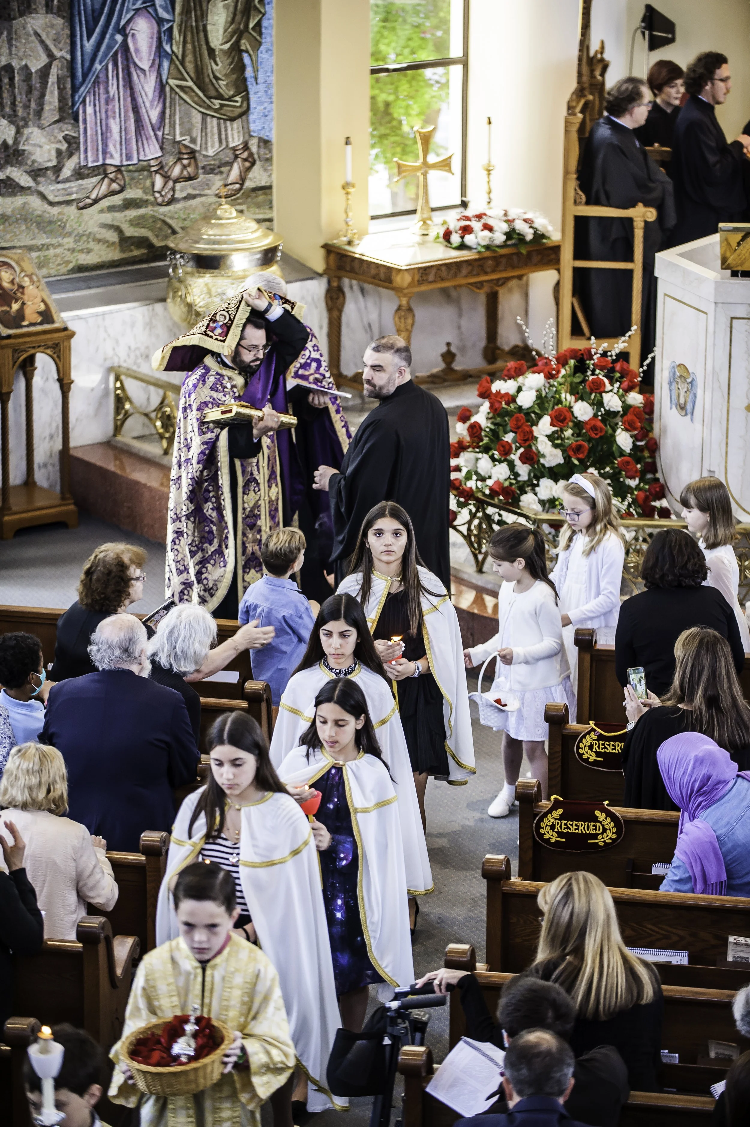 20220422Lamentations-Epitaphios Service-64.JPG