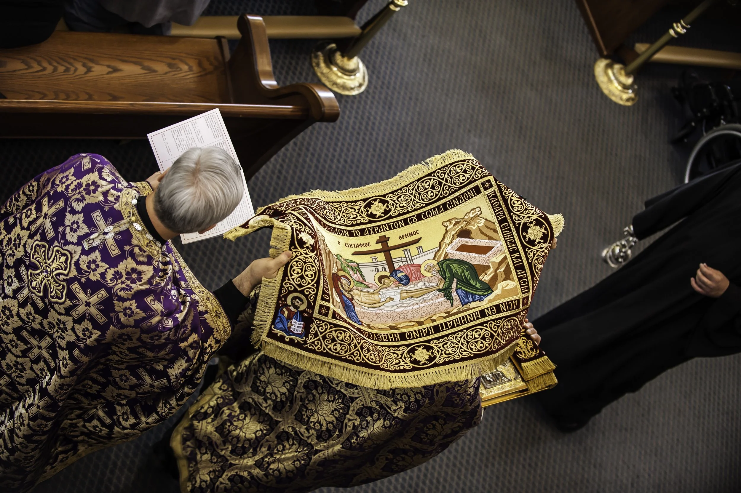 20220422Lamentations-Epitaphios Service-82.JPG