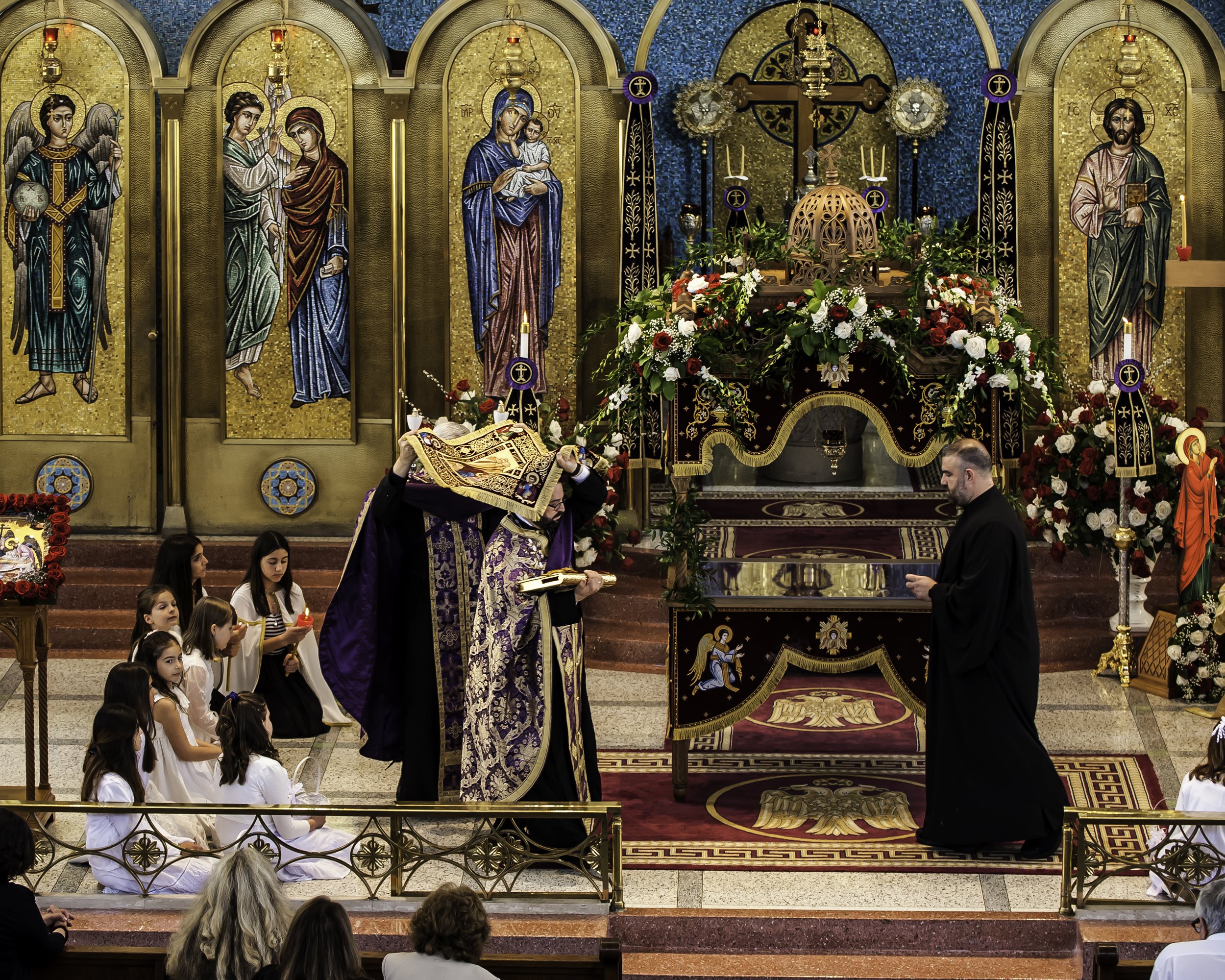 20220422Lamentations-Epitaphios Service-95.JPG