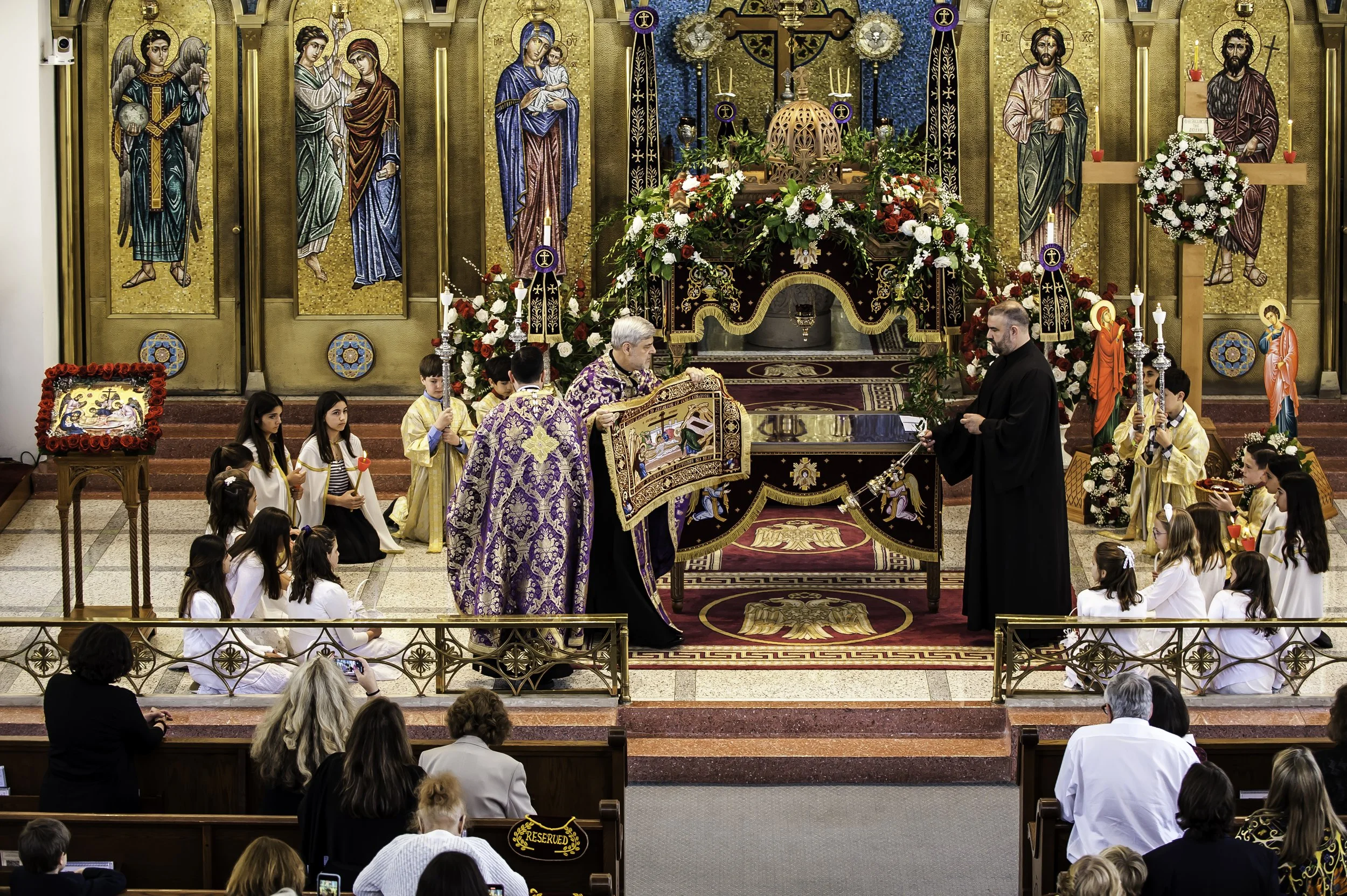 20220422Lamentations-Epitaphios Service-99.JPG