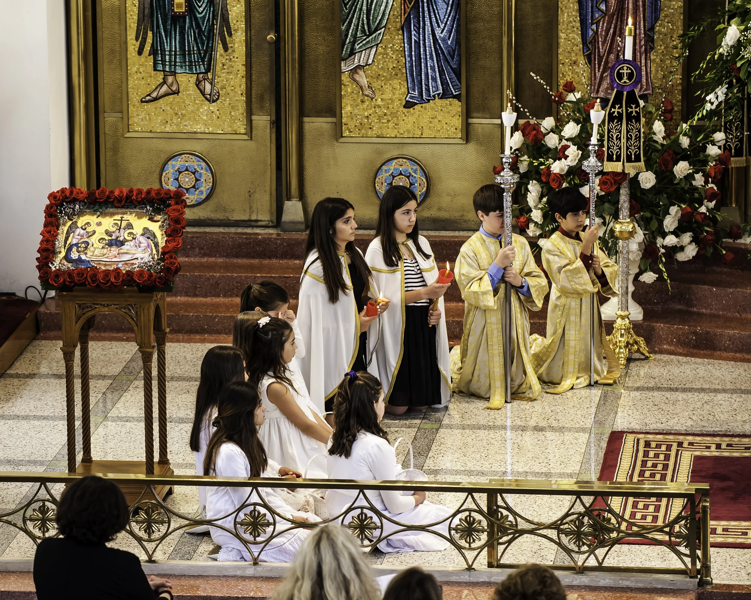 20220422Lamentations-Epitaphios Service-108.JPG