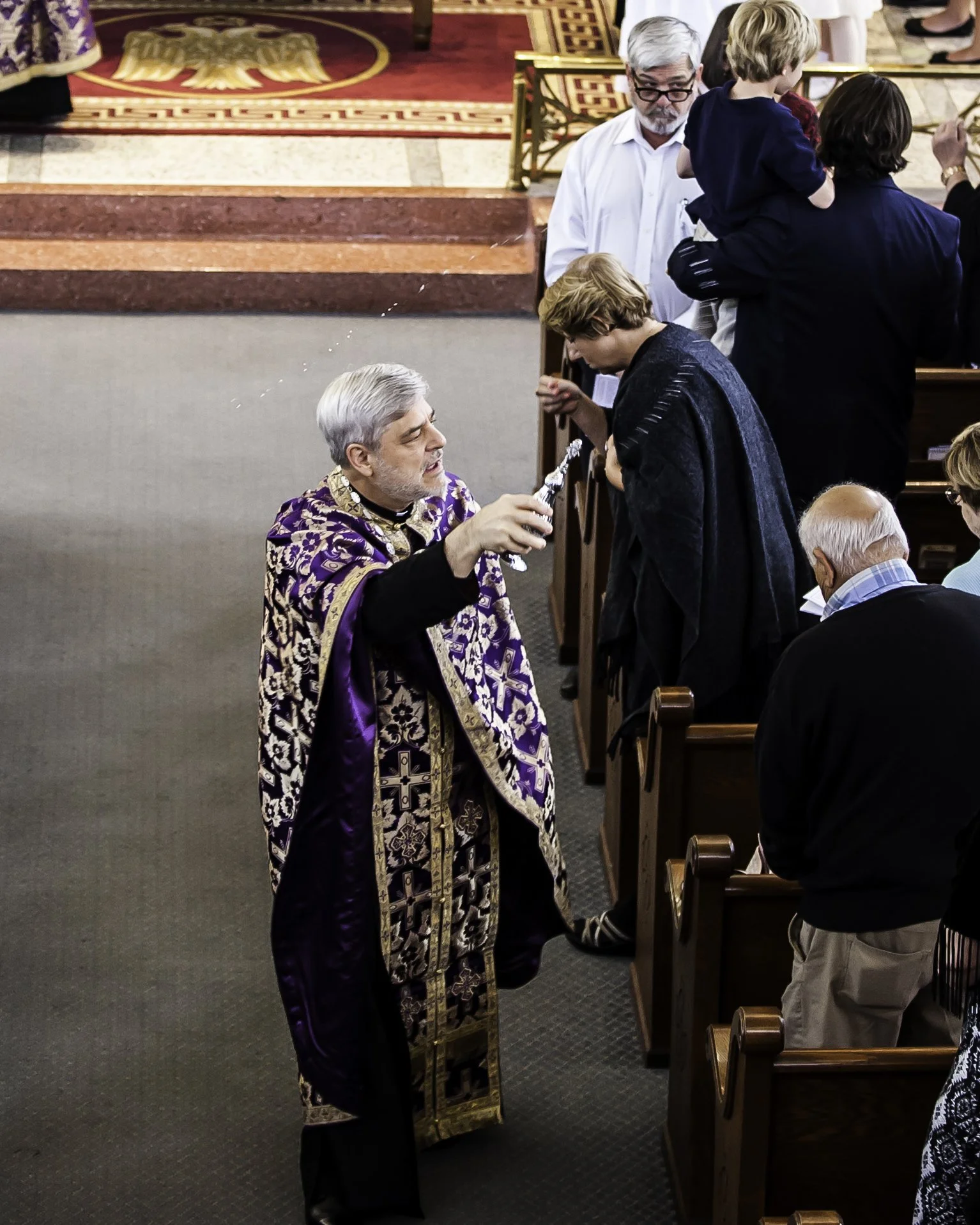 20220422Lamentations-Epitaphios Service-140-3.JPG
