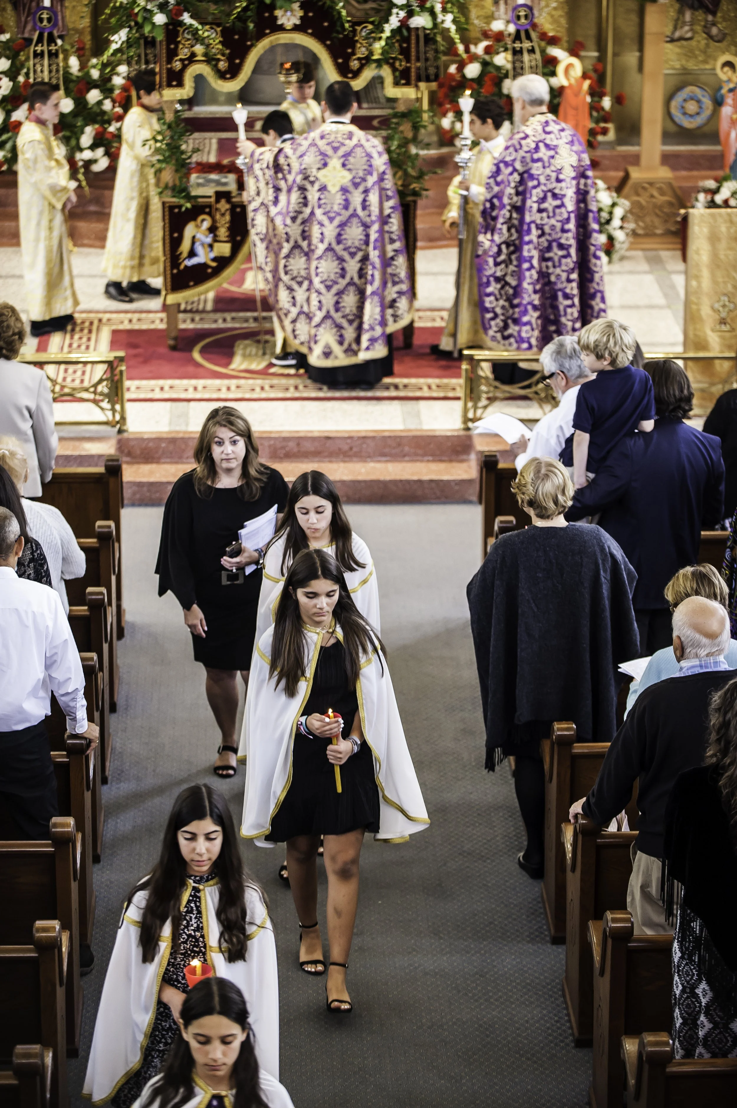 20220422Lamentations-Epitaphios Service-184.JPG