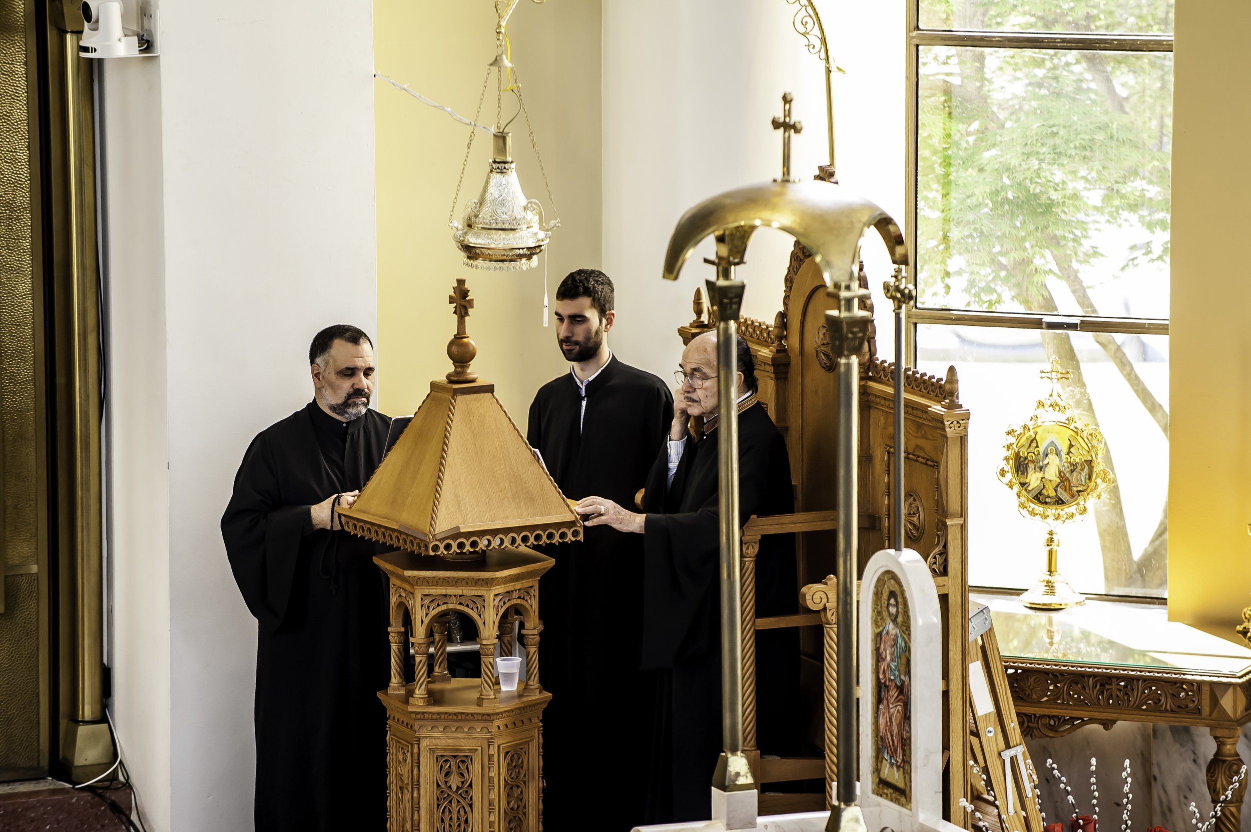 20220422Lamentations-Epitaphios Service-196.JPG